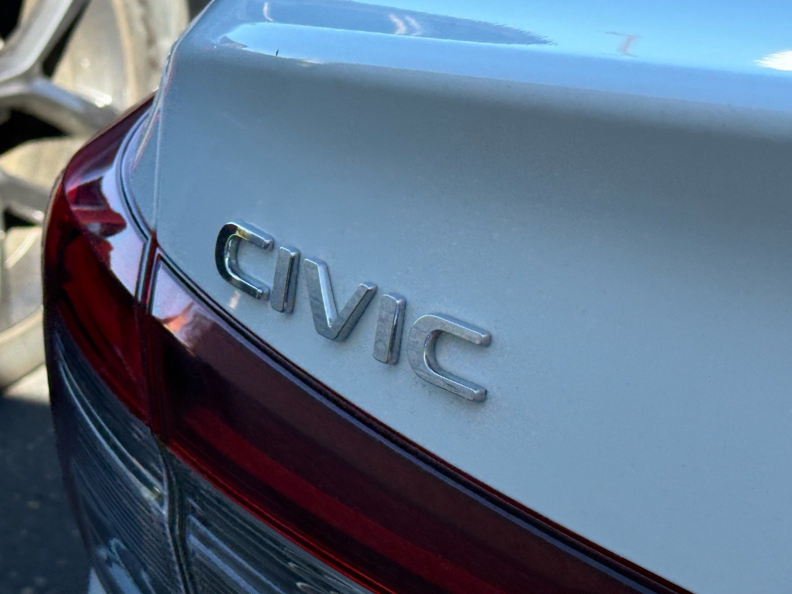 2025 Honda Civic Sport — photo 11 thumbnail