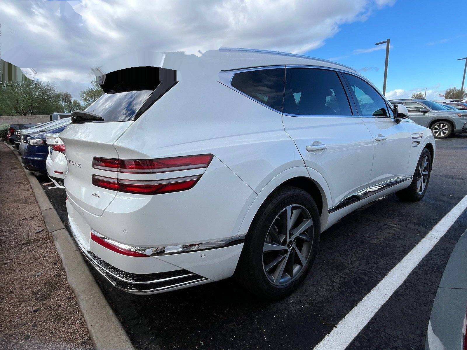 2025 Genesis GV80 2.5T Advanced — photo 3 thumbnail