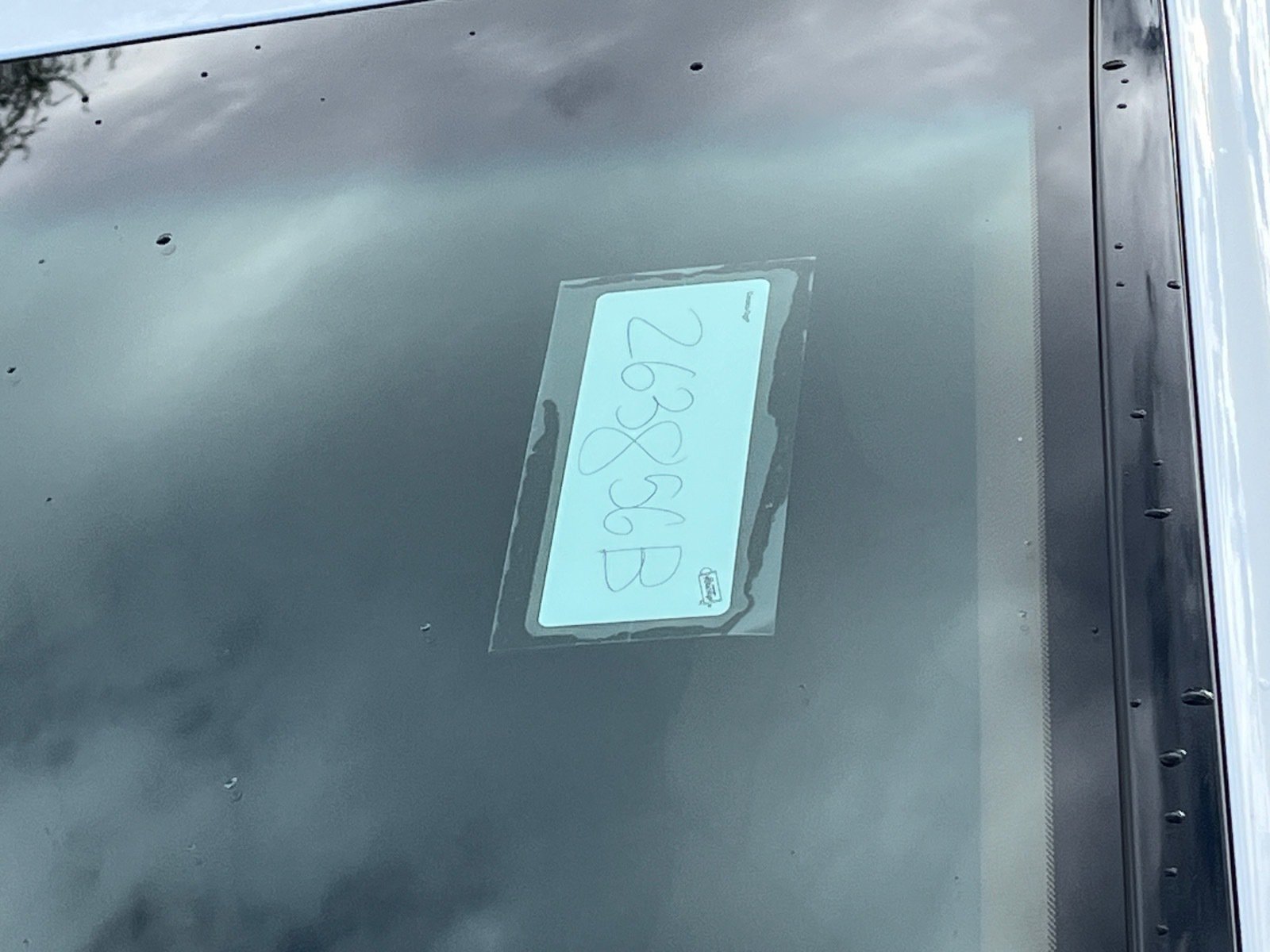 2025 Genesis GV80 2.5T Advanced — photo 9 thumbnail