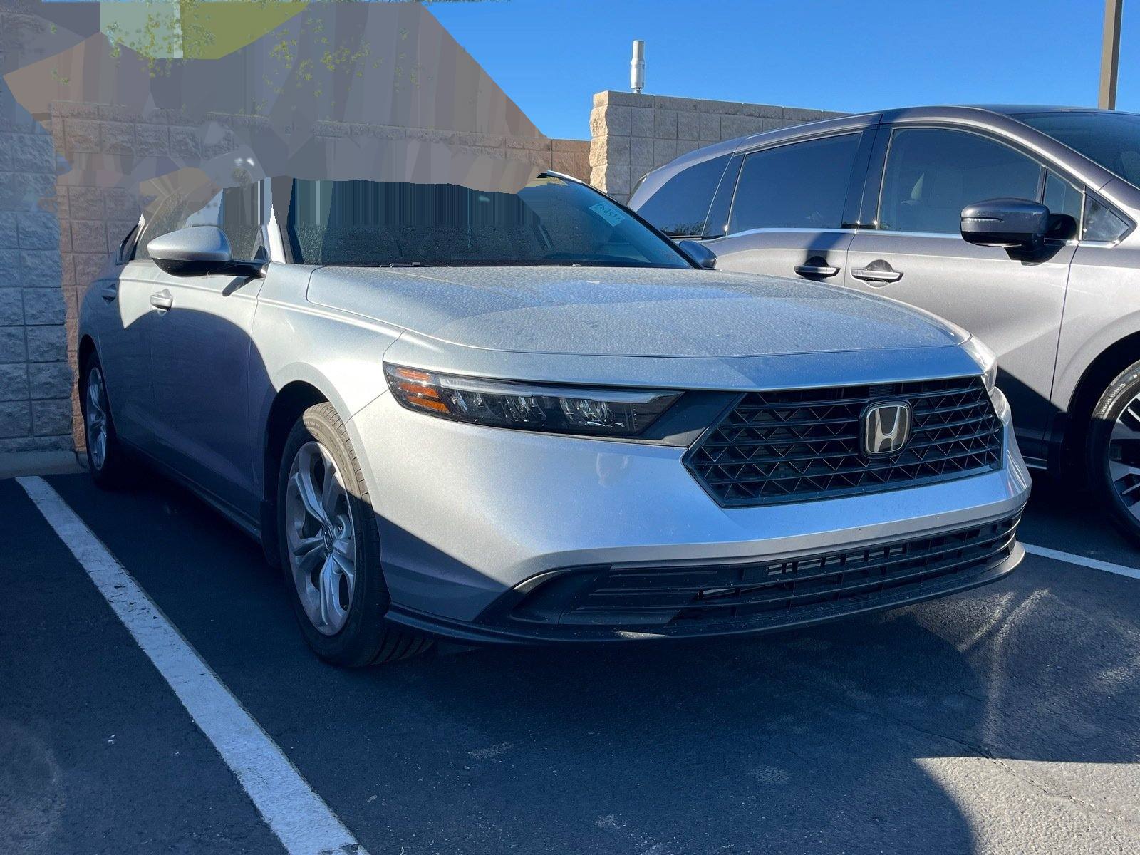 2025 Honda Accord Sedan LX — photo 4 thumbnail