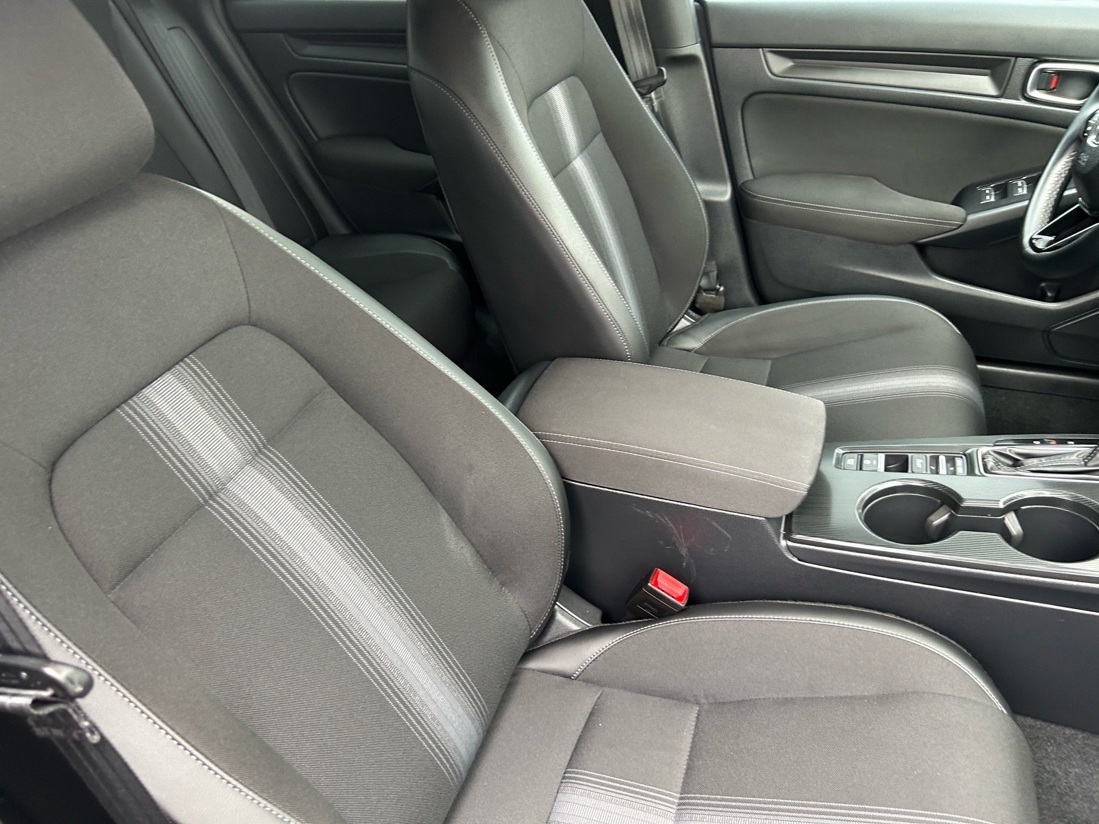 2026 Honda Civic Sport — photo 11 thumbnail