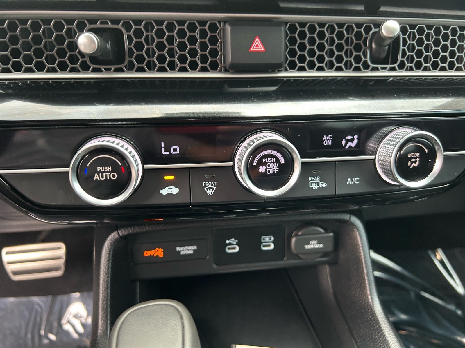 2026 Honda Civic Sport — photo 23 thumbnail