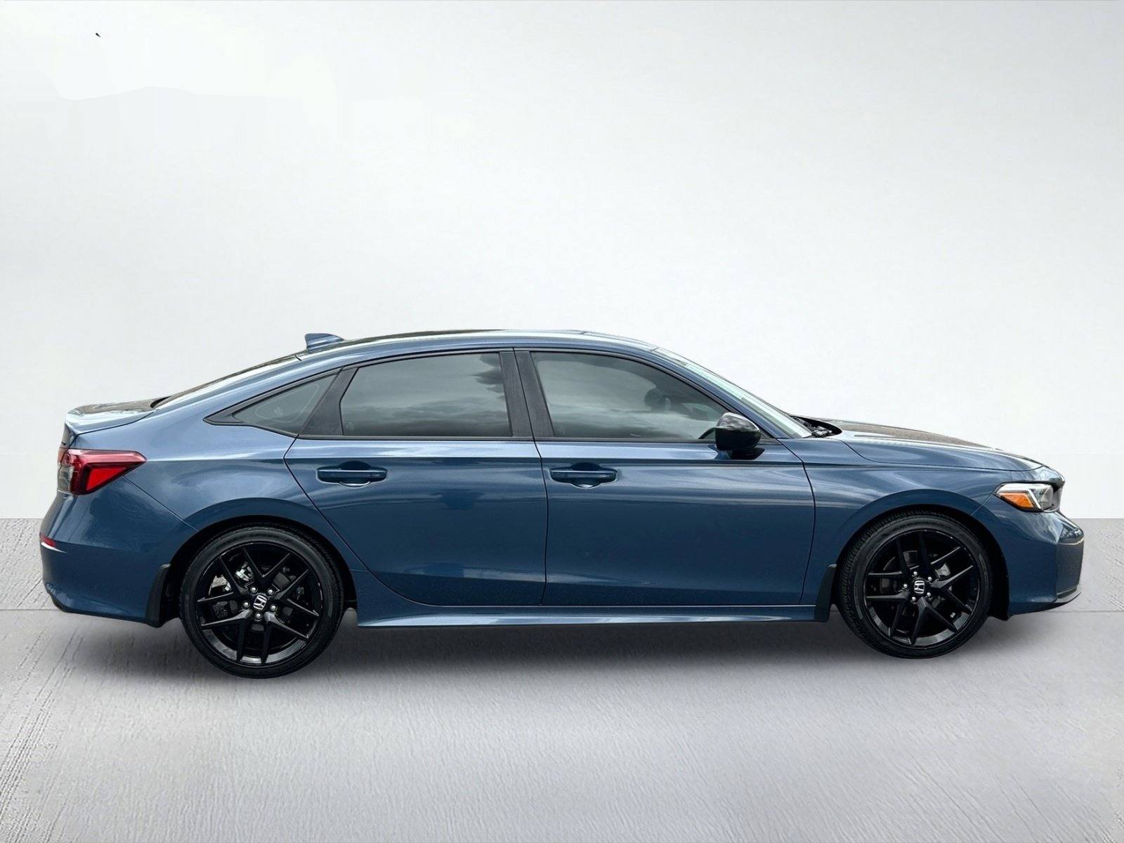 2026 Honda Civic Sport — photo 6 thumbnail