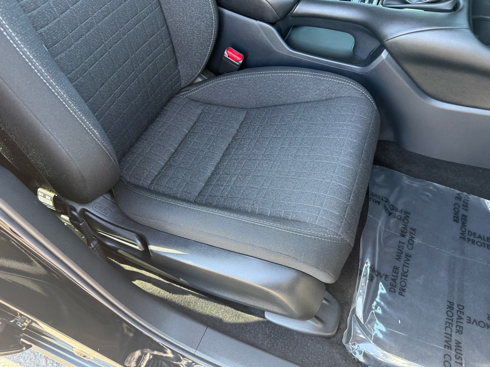 2026 Honda HR-V LX — photo 31 thumbnail