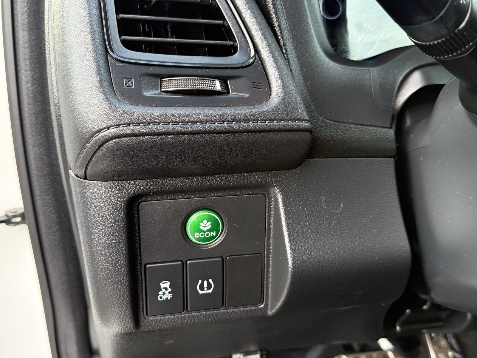 2022 Honda HR-V Sport — photo 13 thumbnail