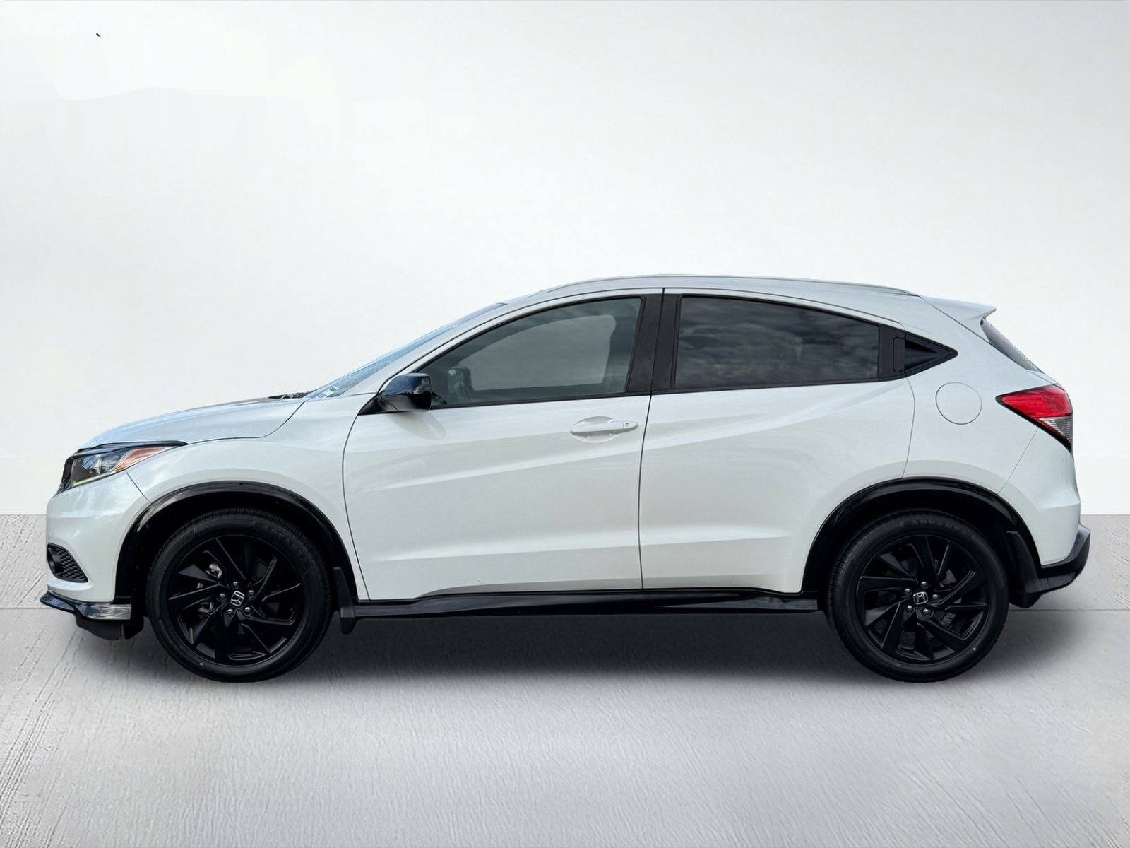 2022 Honda HR-V Sport — photo 3 thumbnail