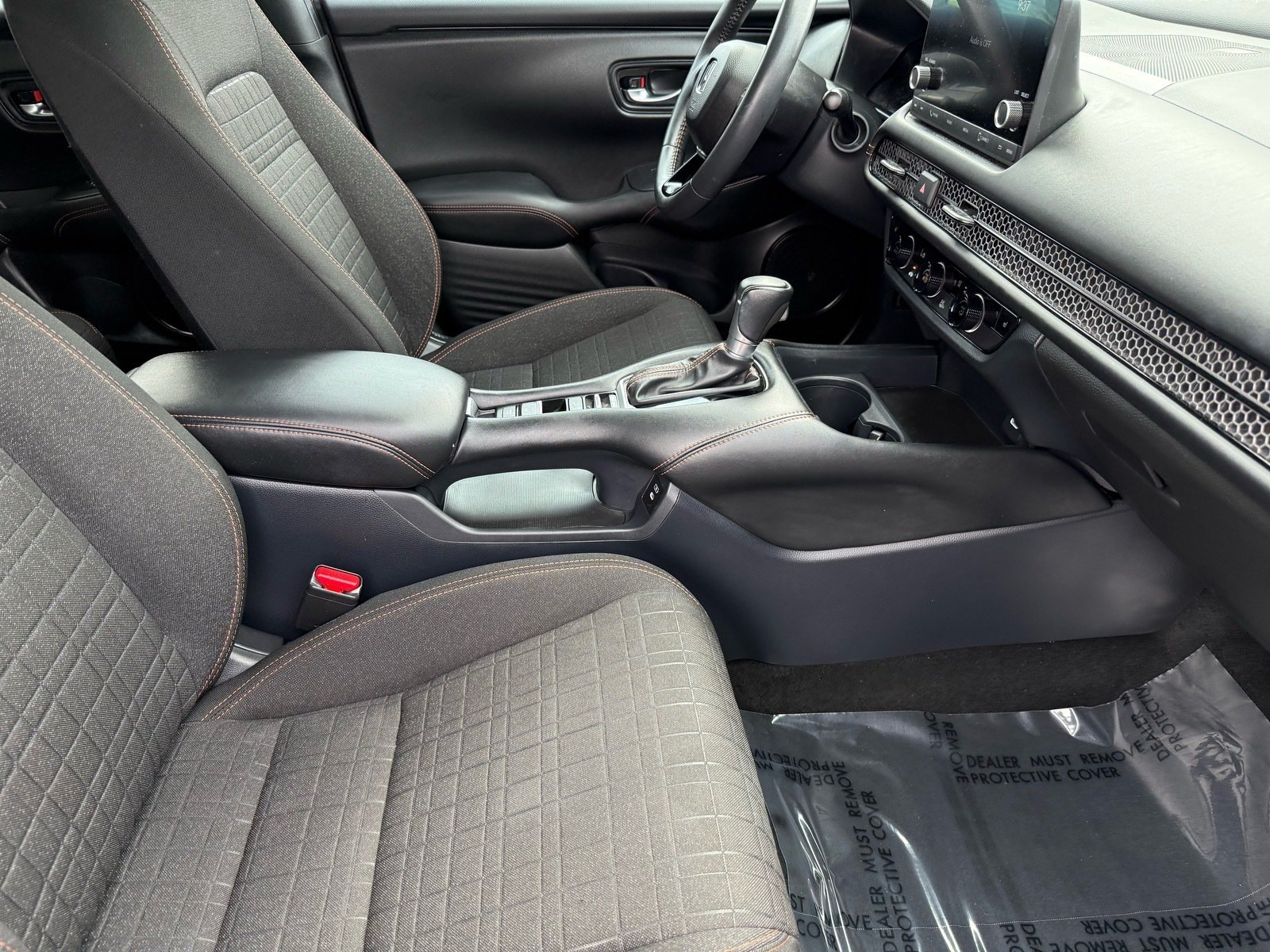 2025 Honda HR-V Sport — photo 31 thumbnail