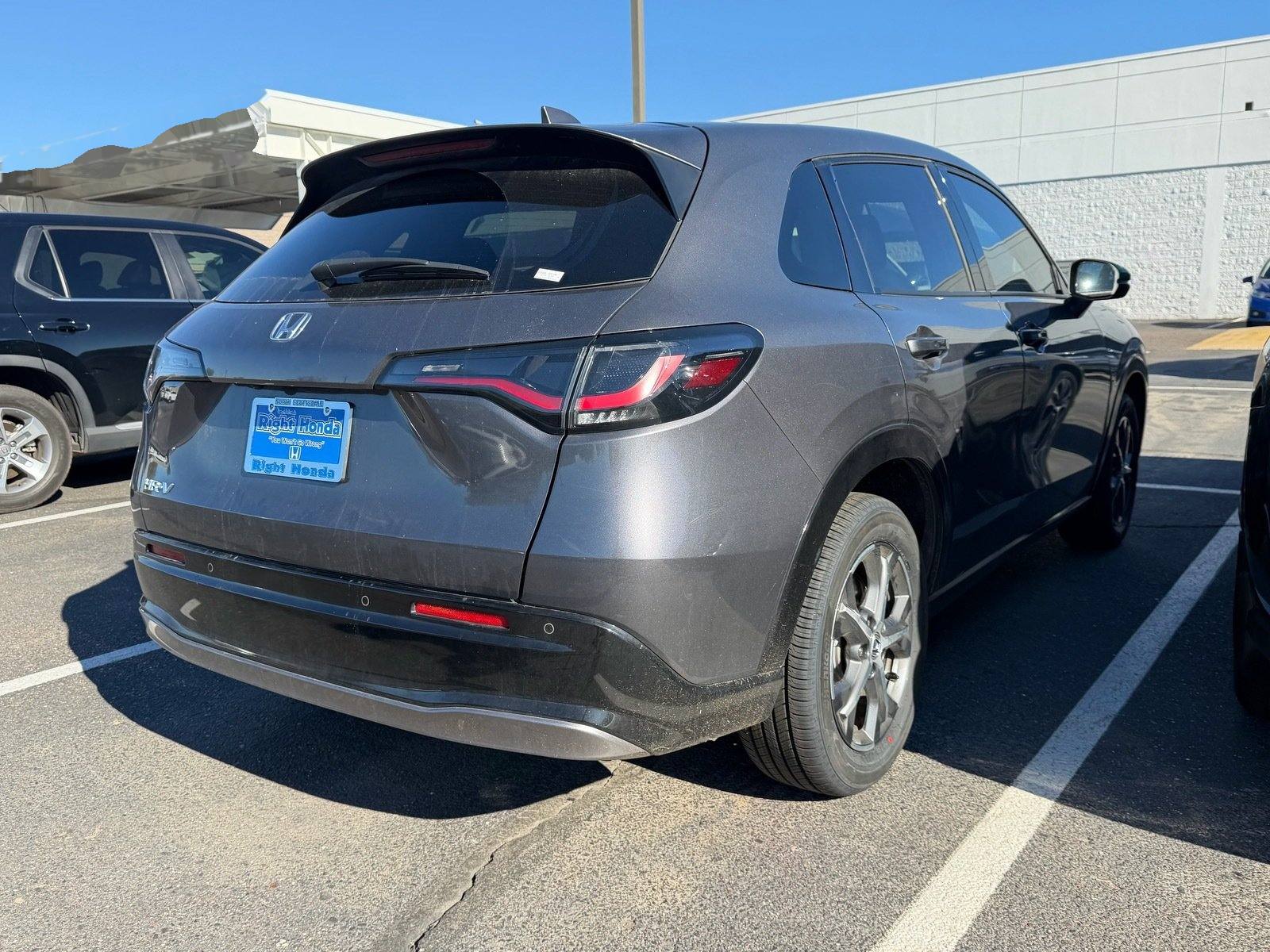 2025 Honda HR-V EX-L — photo 3 thumbnail