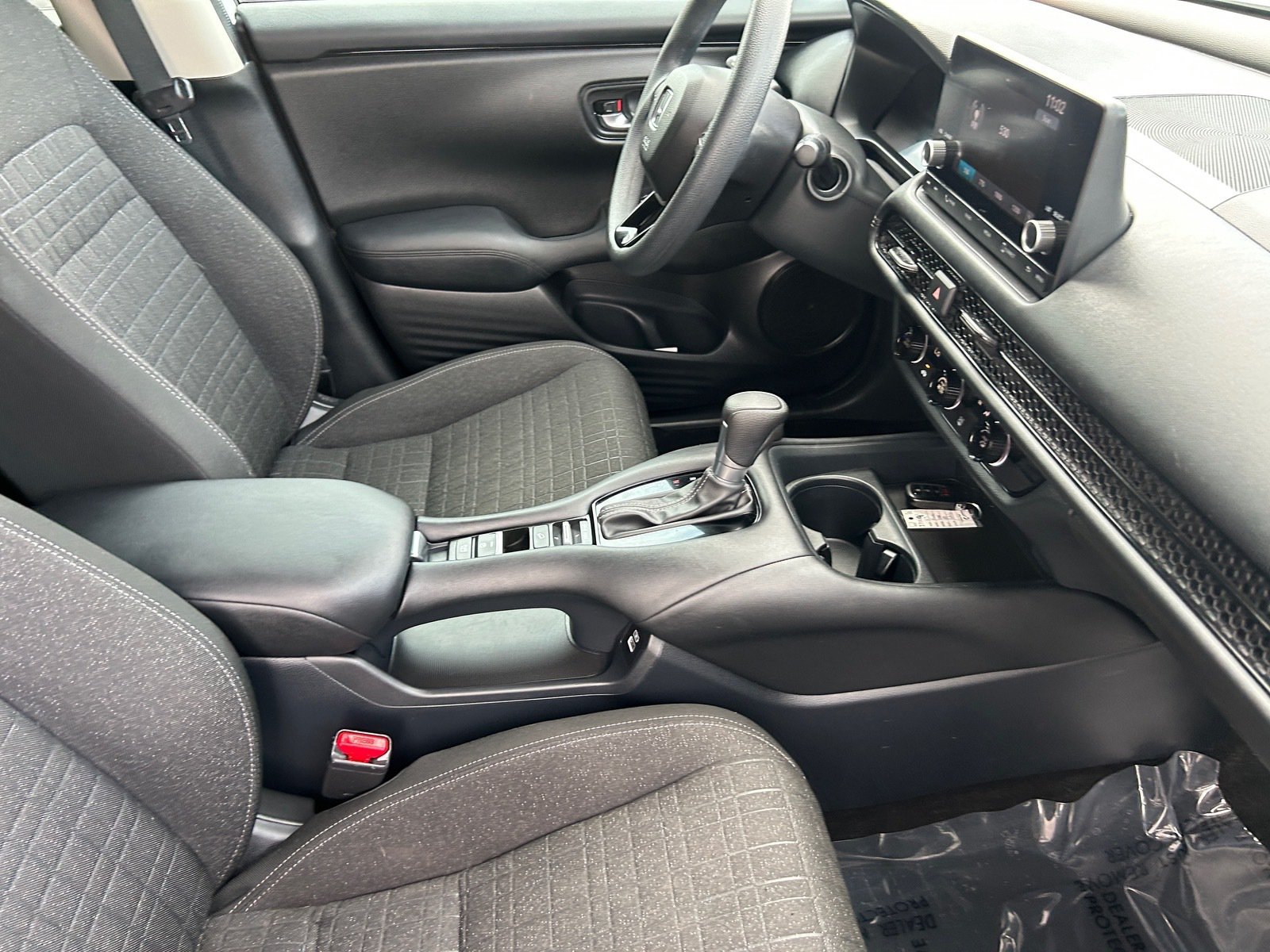2023 Honda HR-V LX — photo 11 thumbnail