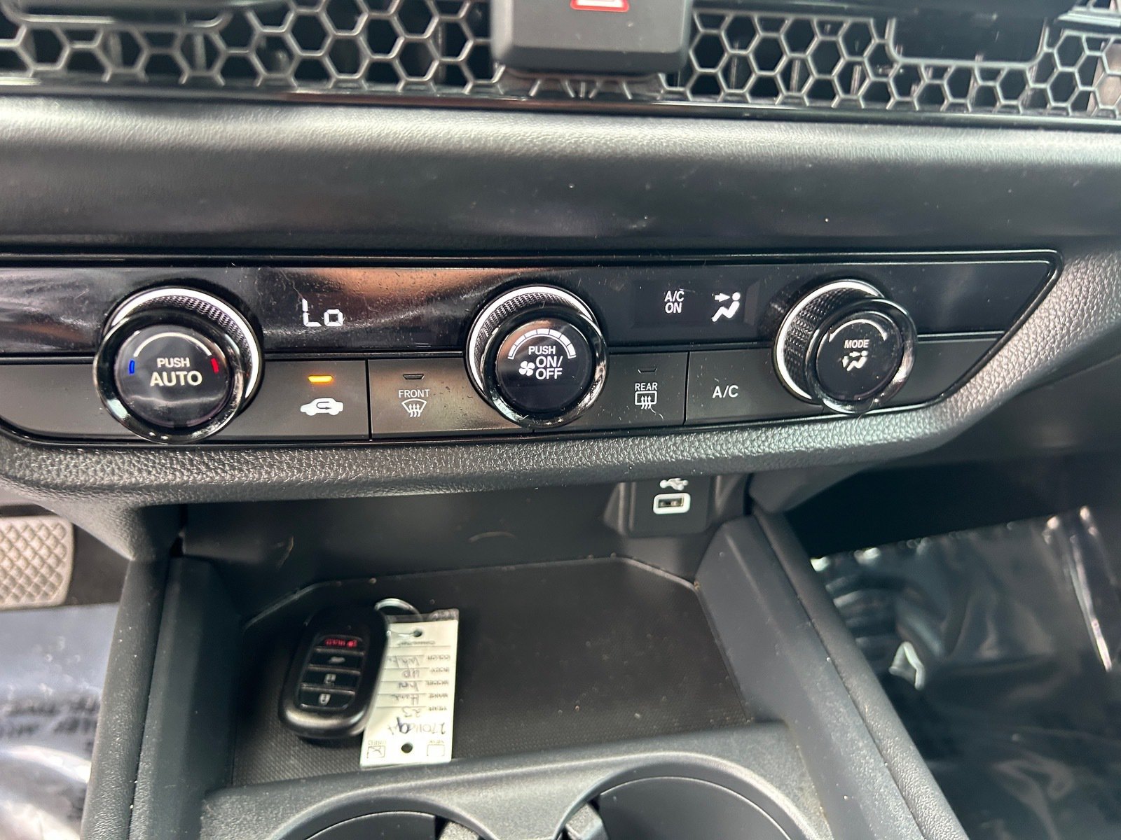 2023 Honda HR-V LX — photo 22 thumbnail