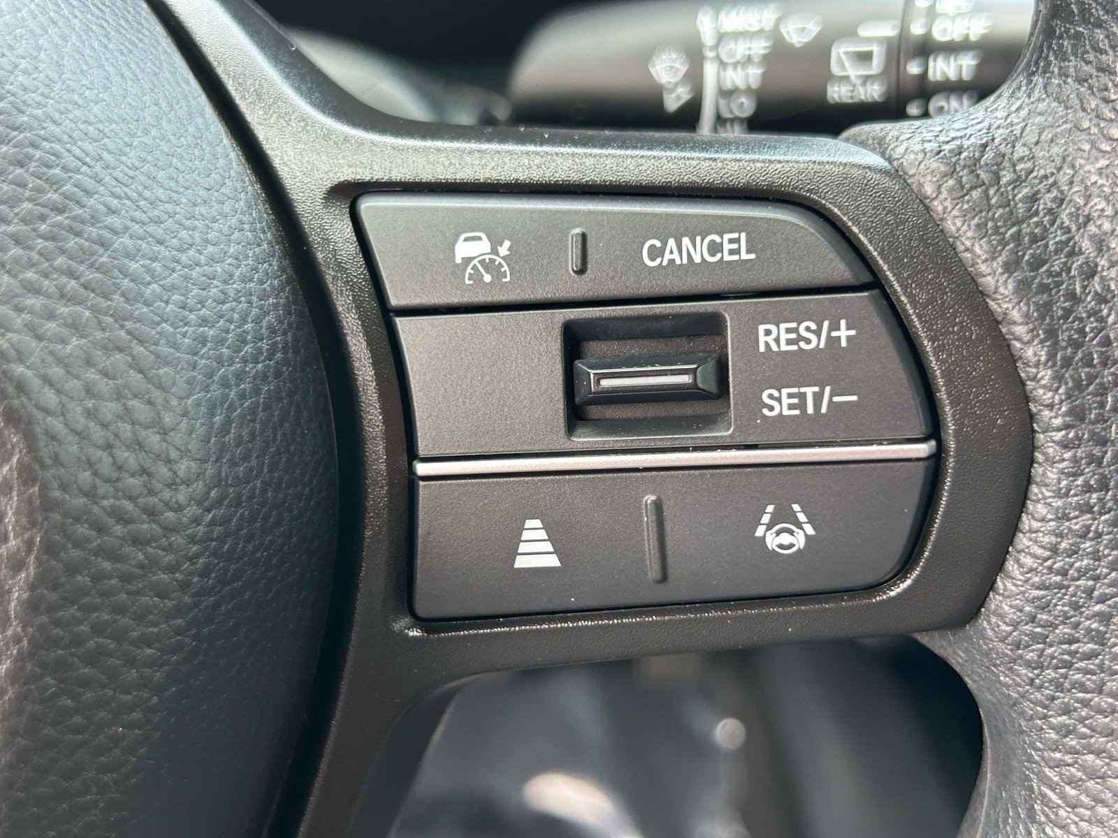 2023 Honda HR-V LX — photo 27 thumbnail