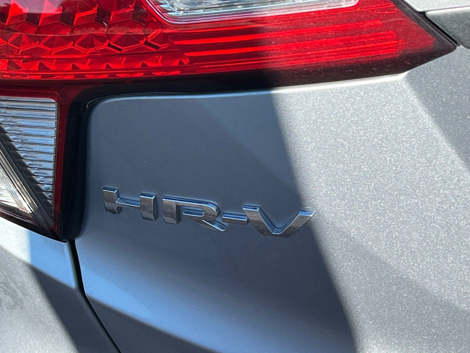 2020 Honda HR-V LX — photo 8 thumbnail