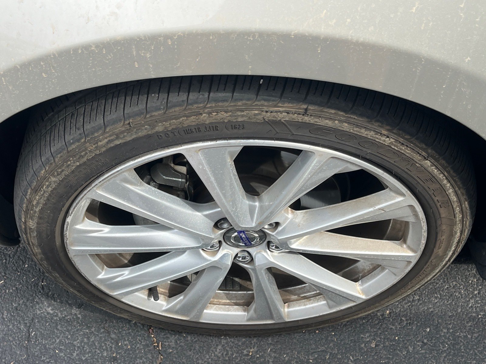 2017 Volvo S60 Inscription T5 — photo 6 thumbnail
