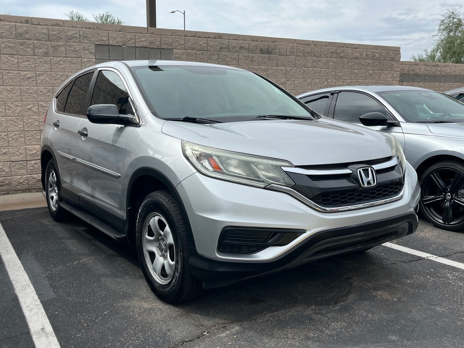 2015 Honda CR-V LX — photo 4 thumbnail