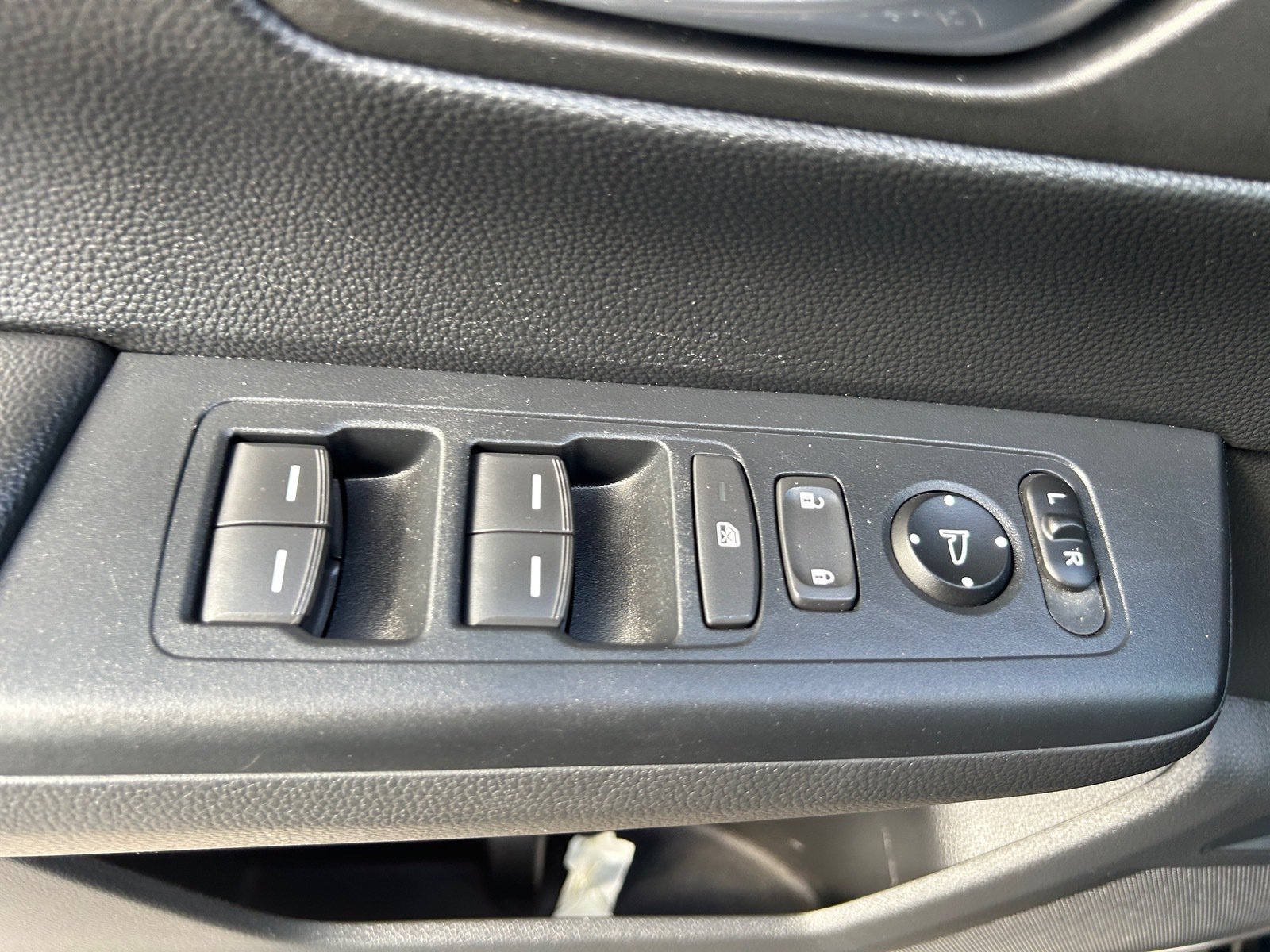 2024 Honda CR-V Hybrid Sport-L — photo 21 thumbnail