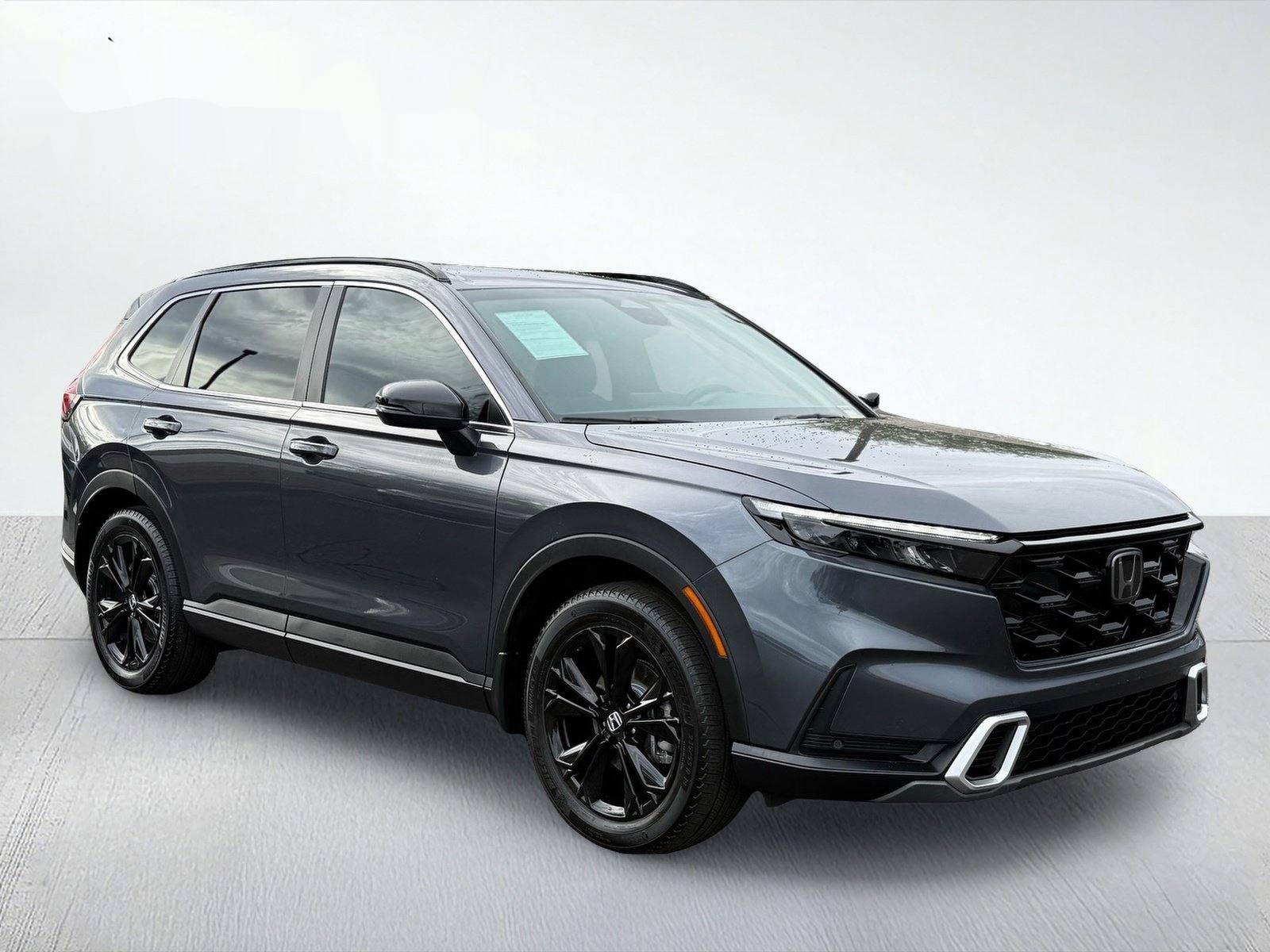 2025 Honda CR-V Hybrid Sport Touring — photo 10 thumbnail