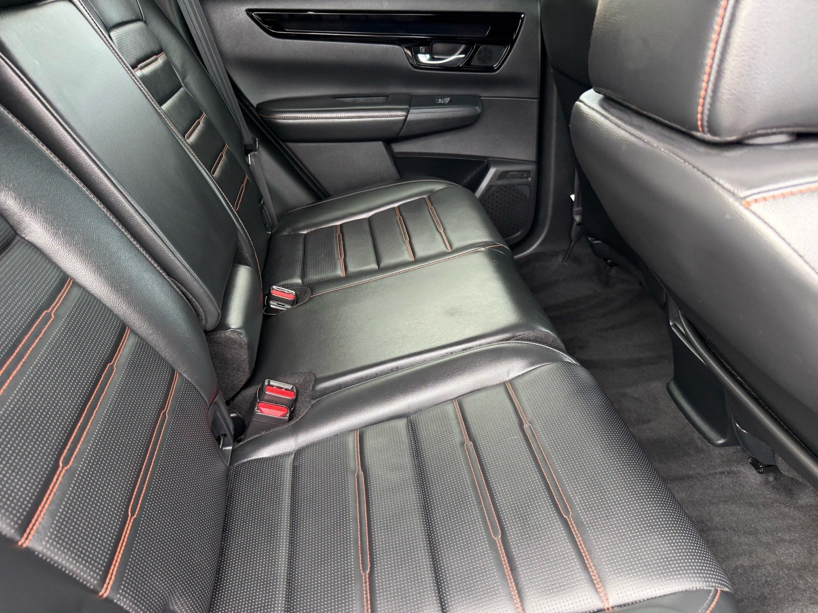 2025 Honda CR-V Hybrid Sport Touring — photo 29 thumbnail