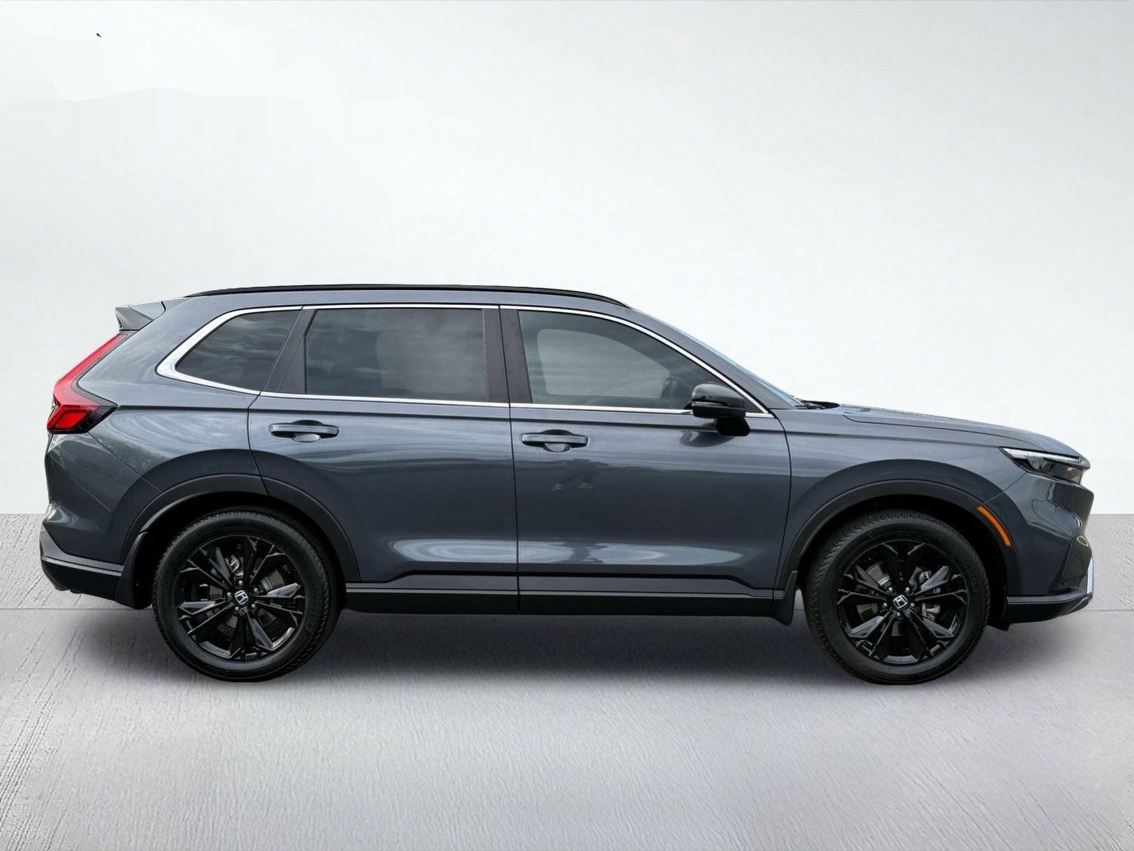 2025 Honda CR-V Hybrid Sport Touring — photo 9 thumbnail