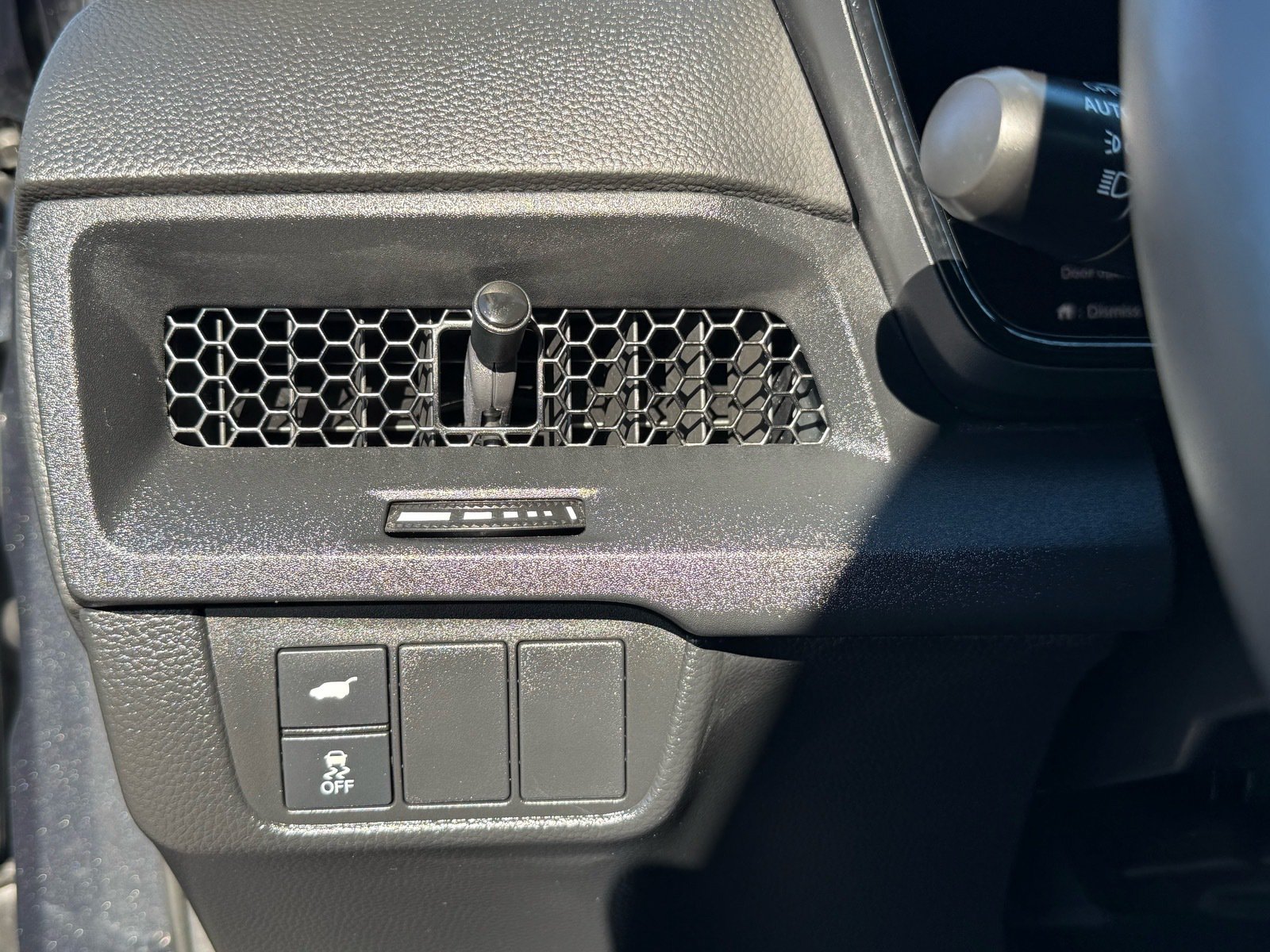 2024 Honda CR-V Hybrid Sport-L — photo 13 thumbnail