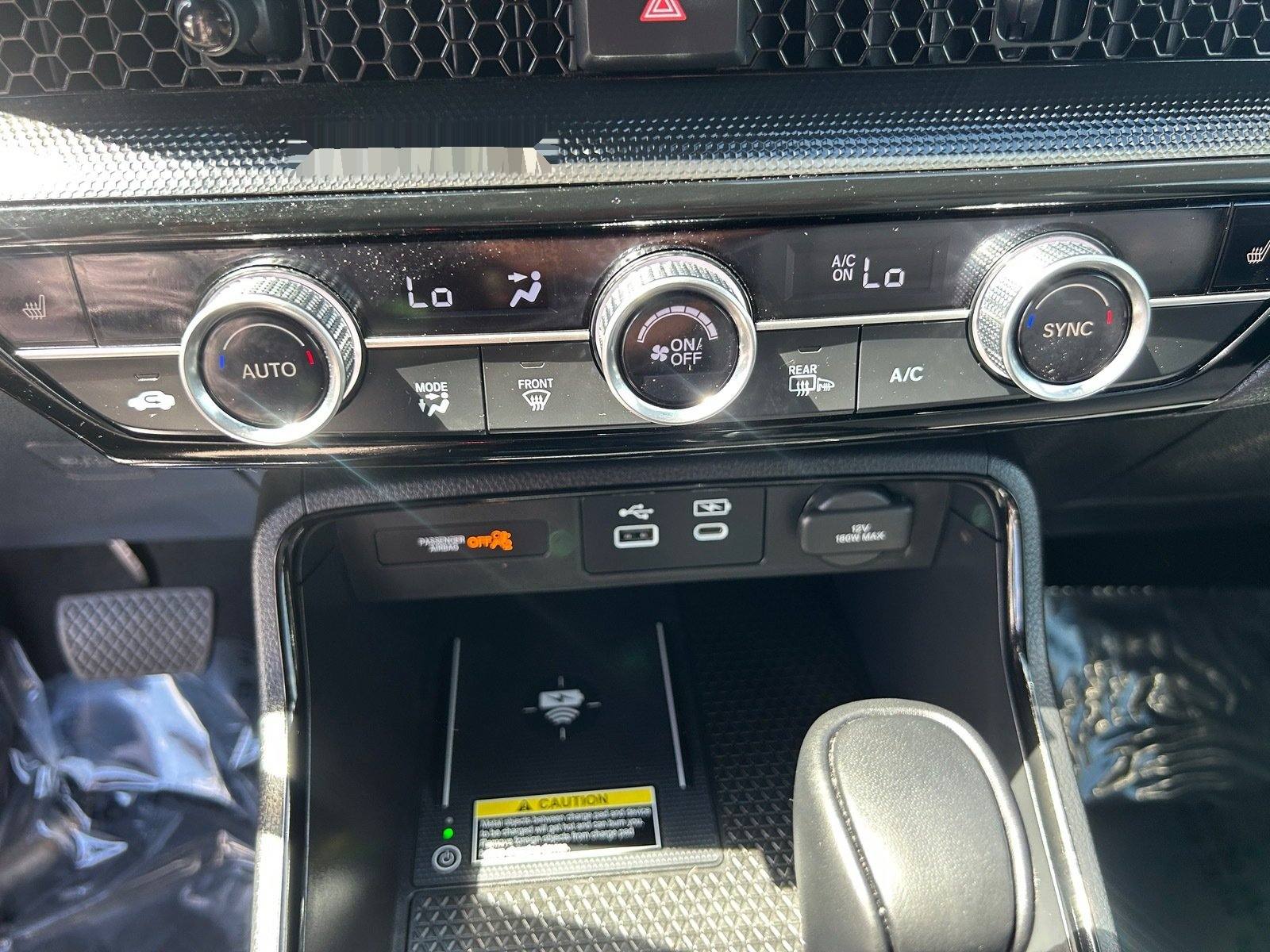 2025 Honda CR-V Hybrid Sport Touring — photo 25 thumbnail