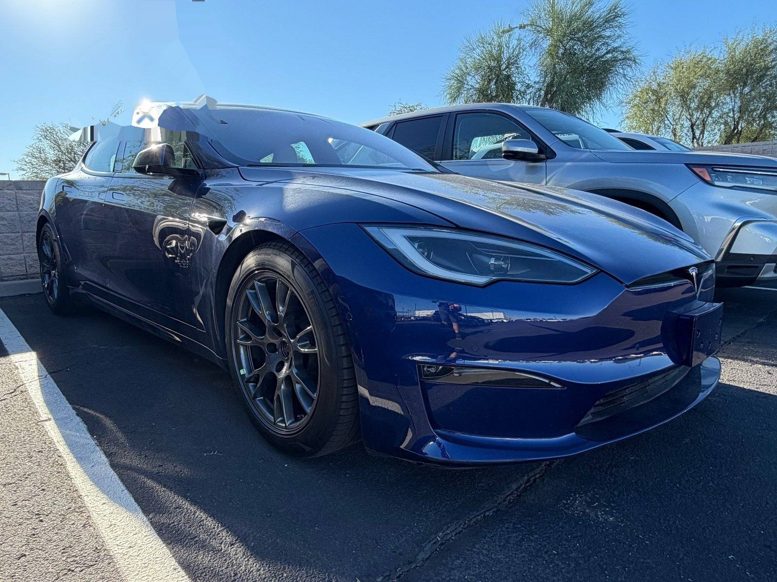 2022 Tesla Model S Base — photo 4 thumbnail