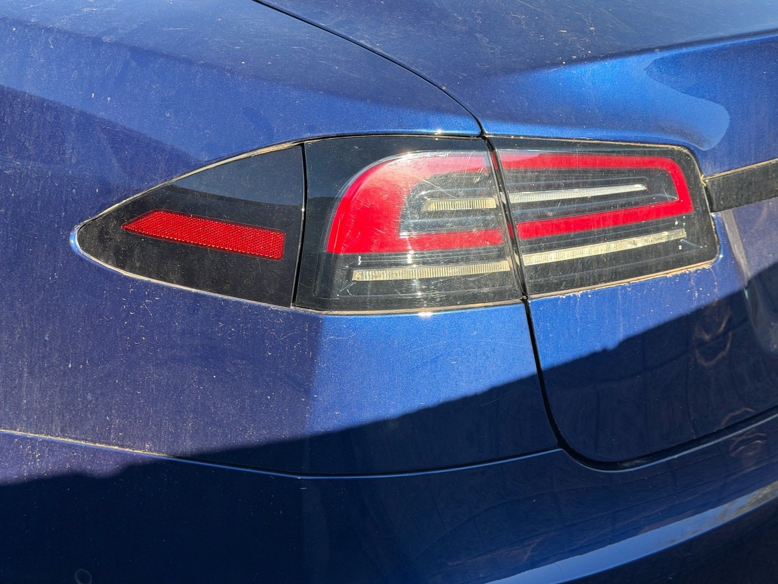 2022 Tesla Model S Base — photo 9 thumbnail