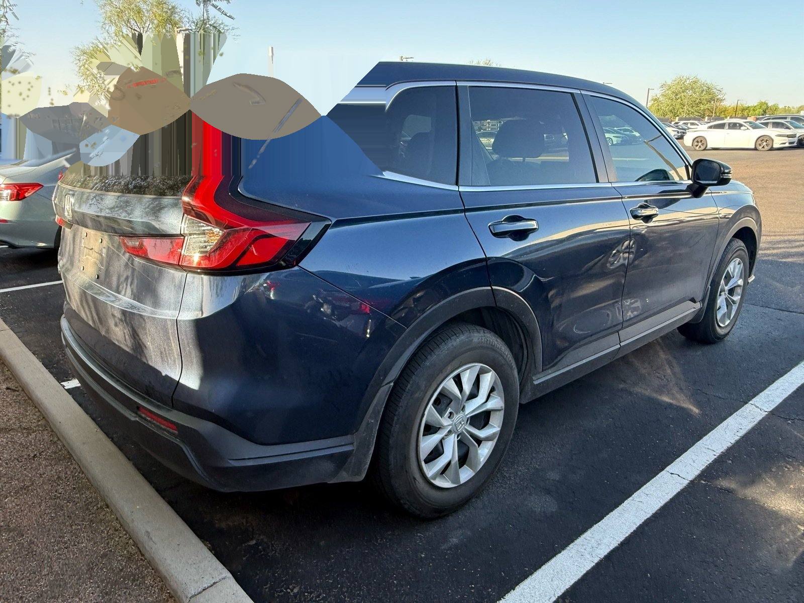 2025 Honda CR-V LX — photo 3 thumbnail