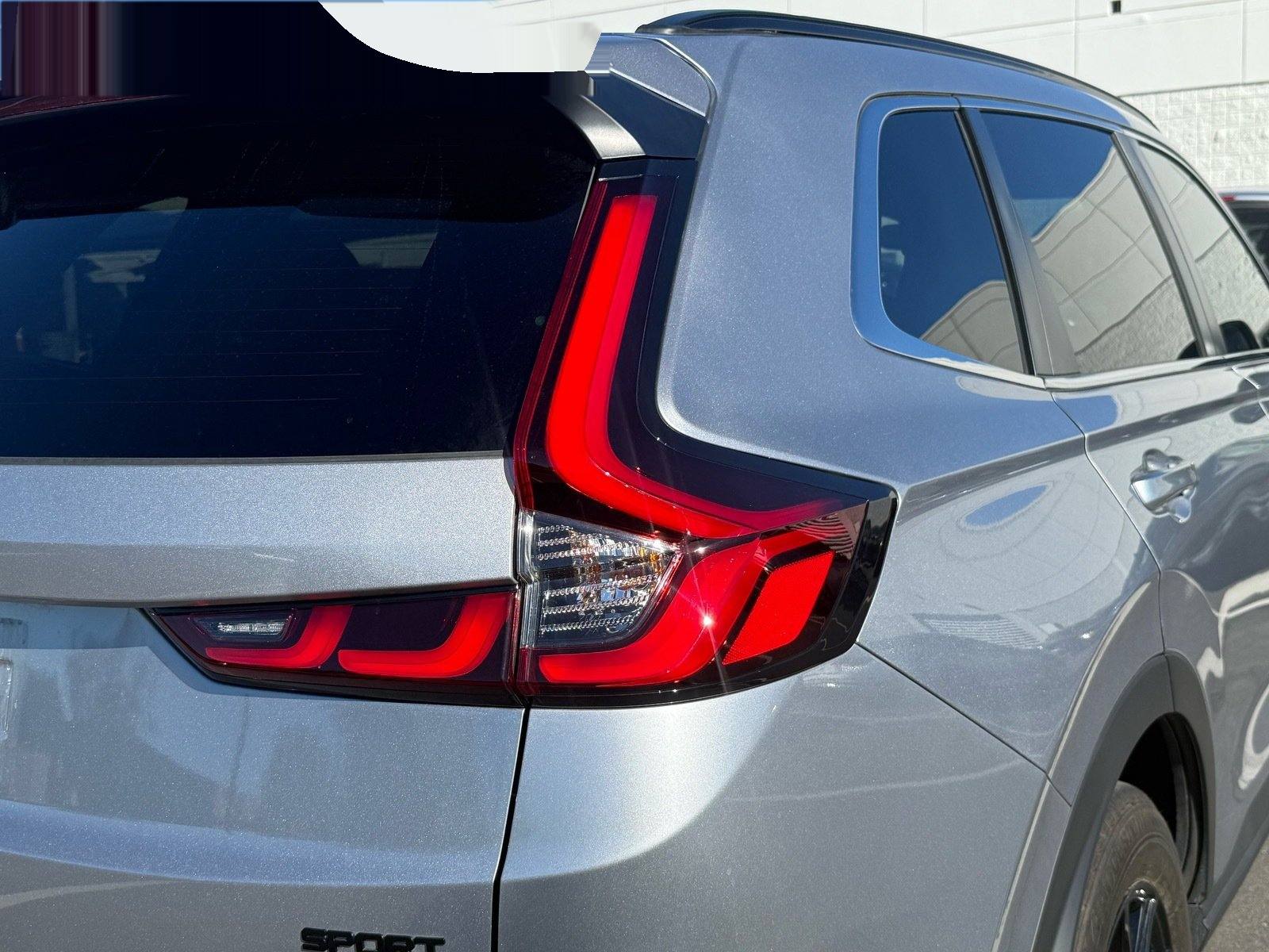 2024 Honda CR-V Hybrid Sport — photo 8 thumbnail