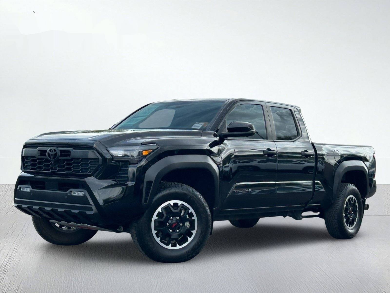 2024 Toyota Tacoma TRD Off-Road — photo 2 thumbnail