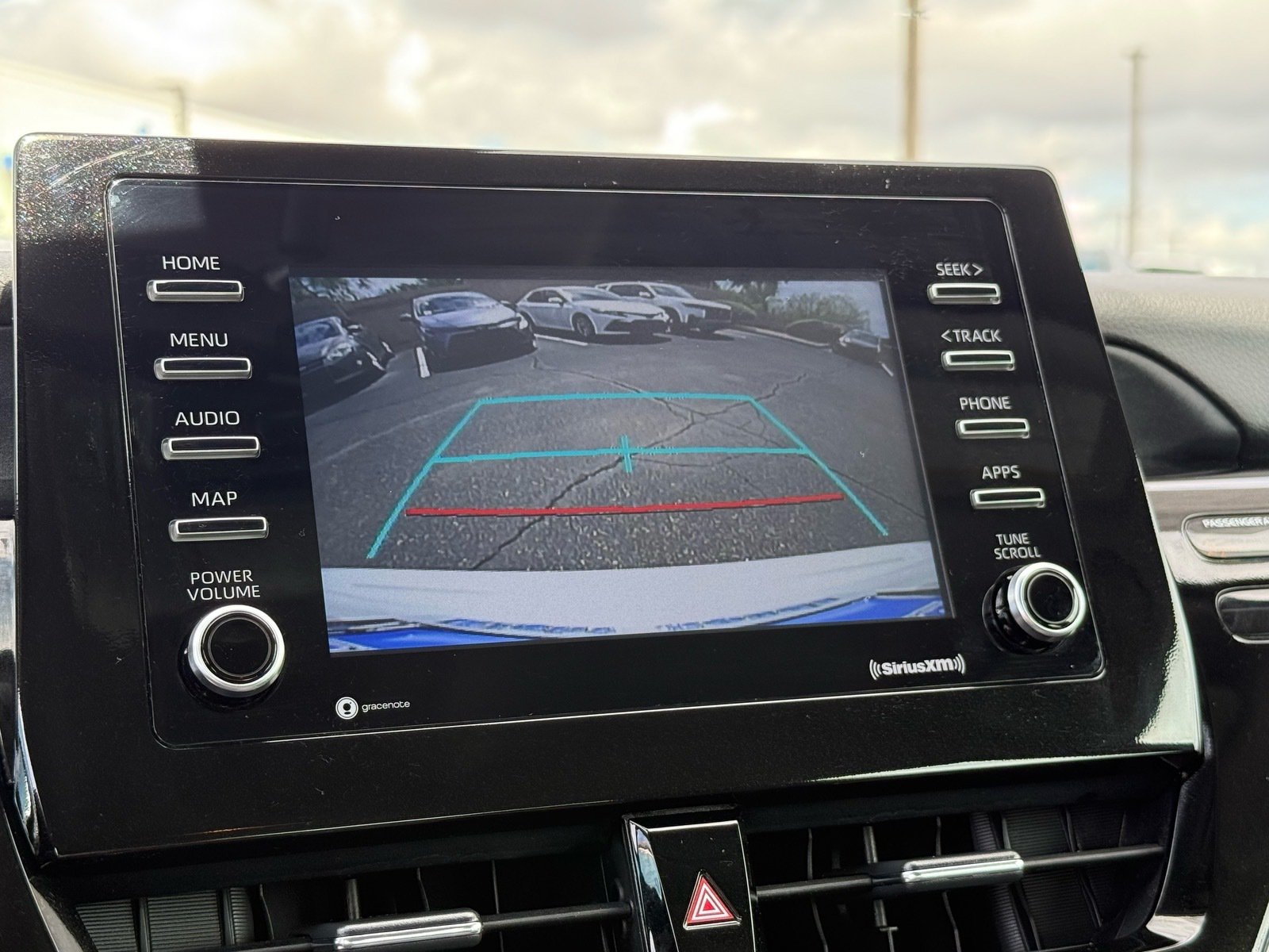 2024 Toyota Camry LE — photo 21 thumbnail