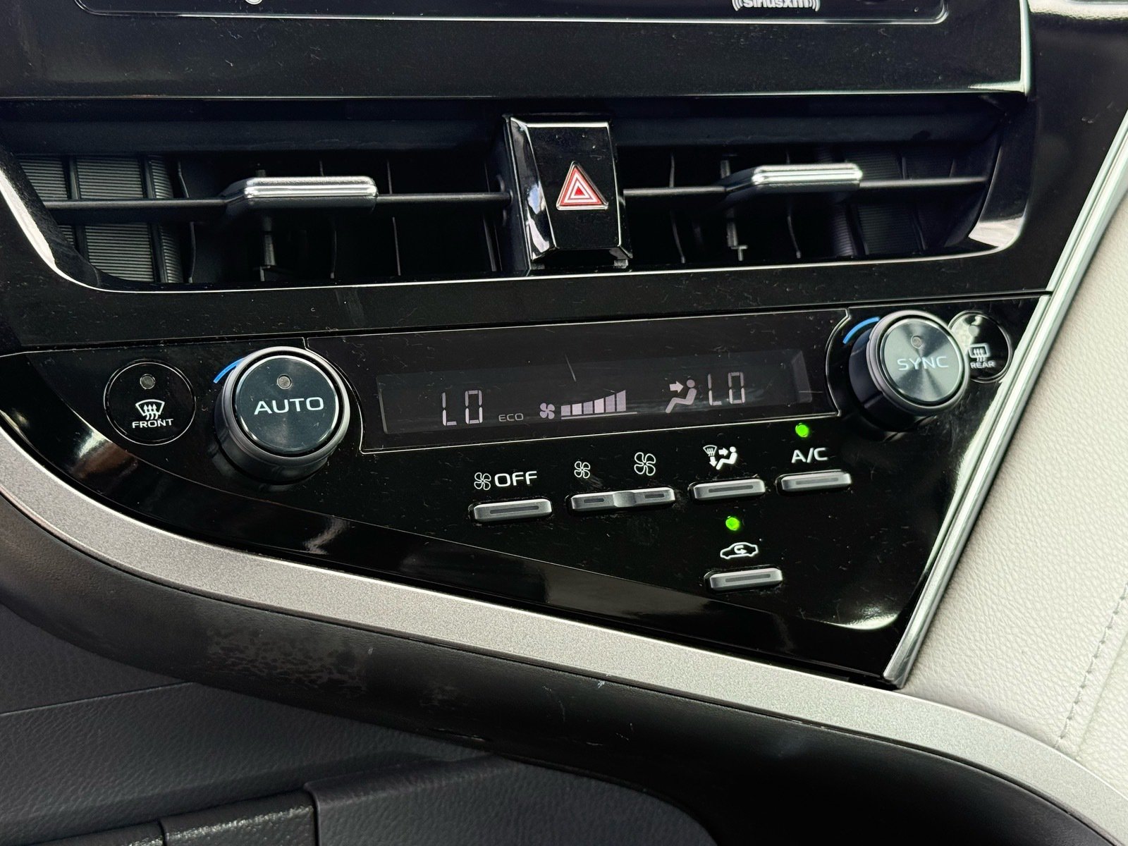 2024 Toyota Camry LE — photo 22 thumbnail