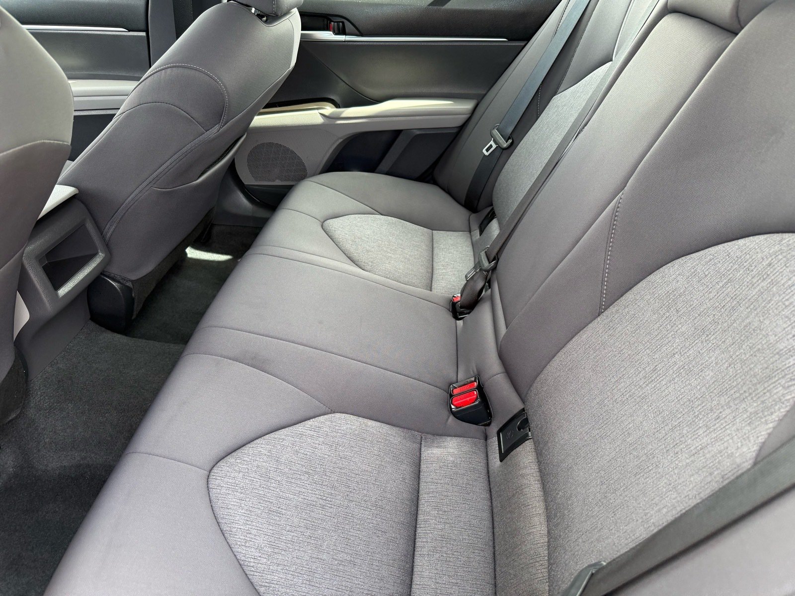 2024 Toyota Camry LE — photo 25 thumbnail