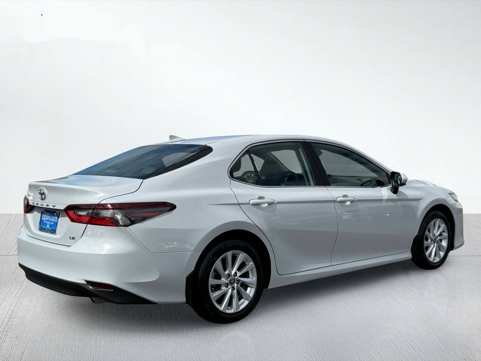 2024 Toyota Camry LE — photo 7 thumbnail