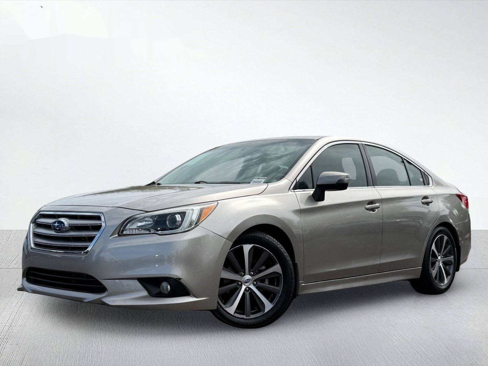 2015 Subaru Legacy 2.5i — photo 1