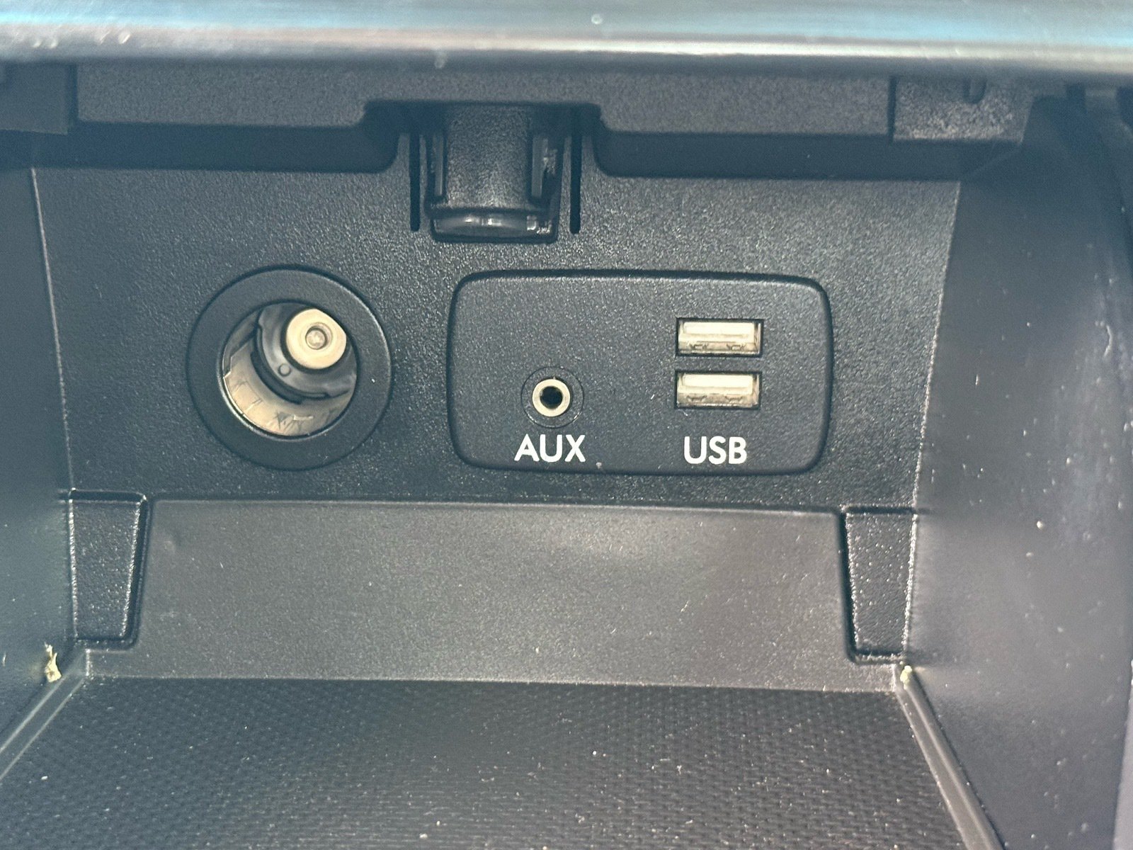 2015 Subaru Legacy 2.5i — photo 23 thumbnail