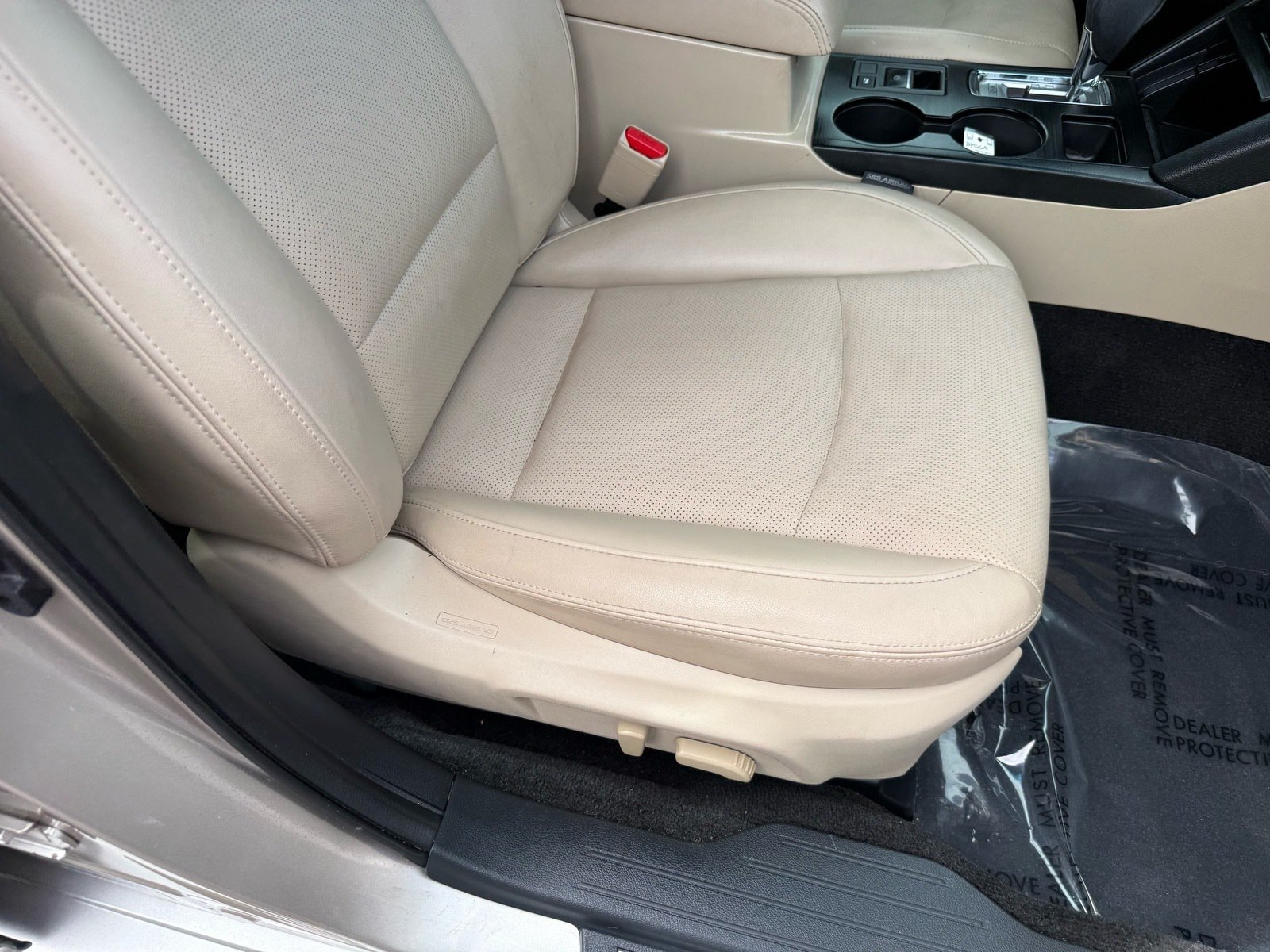2015 Subaru Legacy 2.5i — photo 31 thumbnail