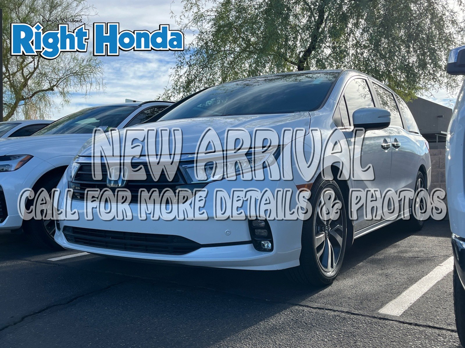 2024 Honda Odyssey Touring — photo 1