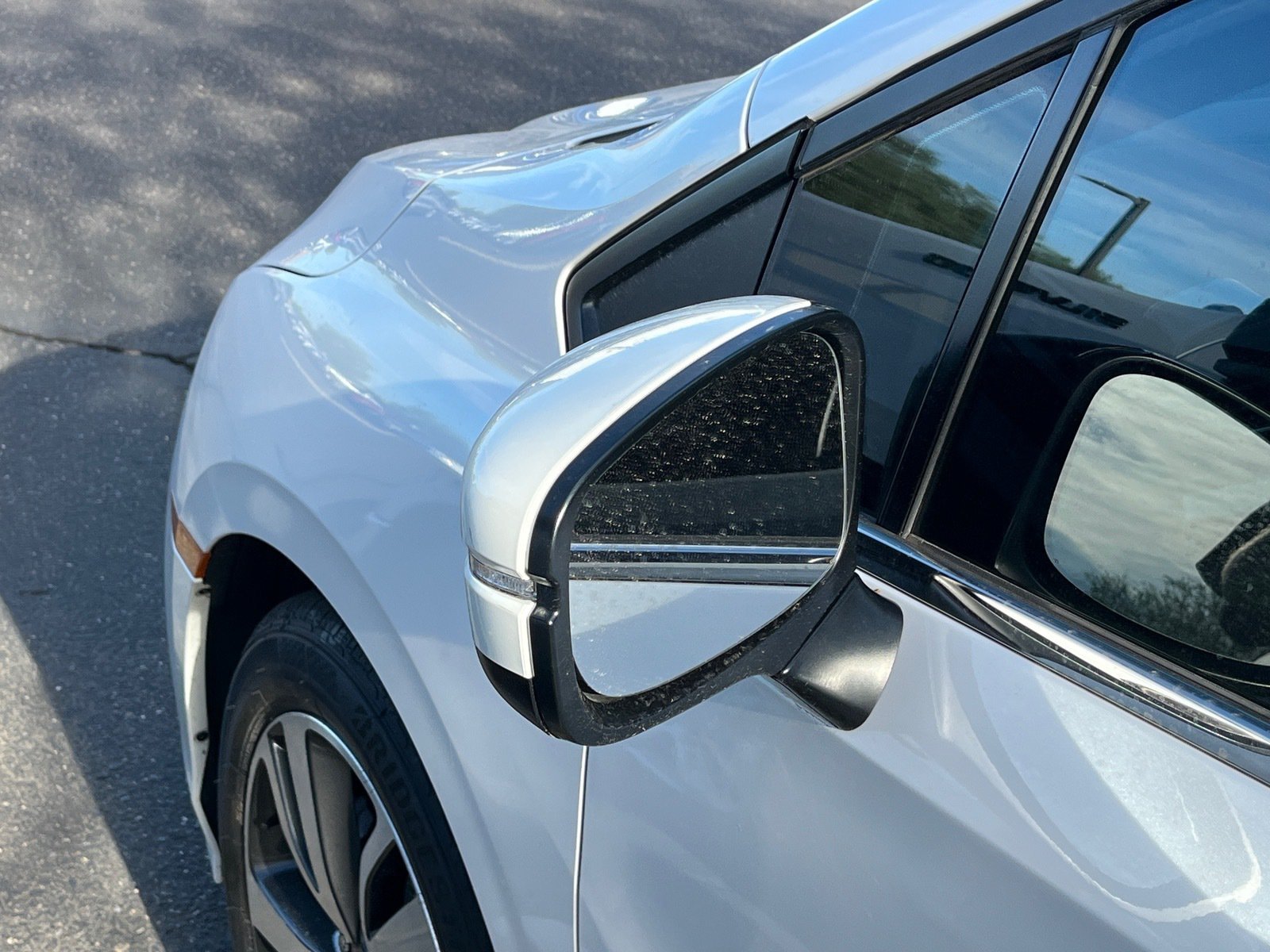 2024 Honda Odyssey Touring — photo 8 thumbnail