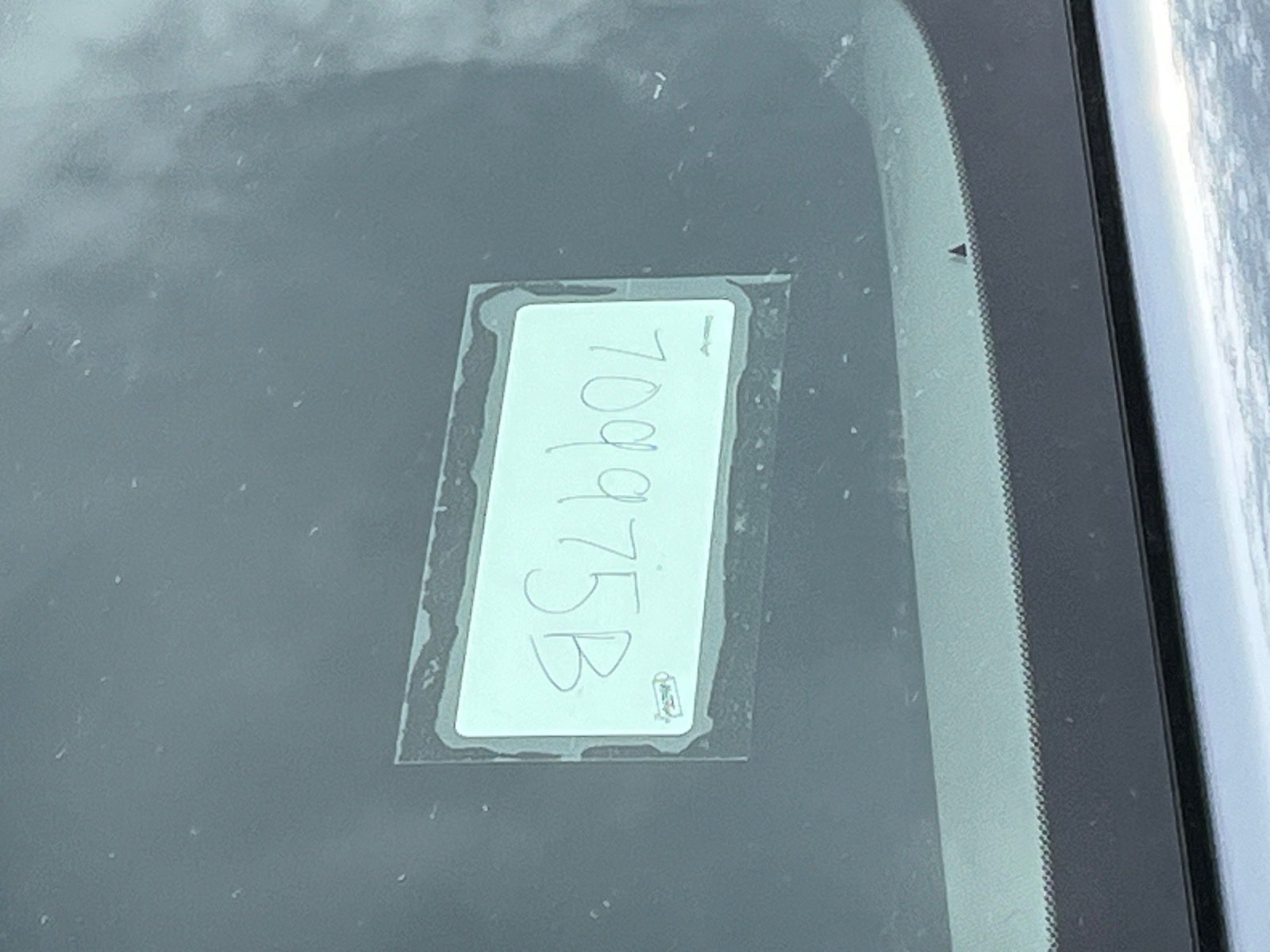 2025 Honda Pilot Touring — photo 9 thumbnail