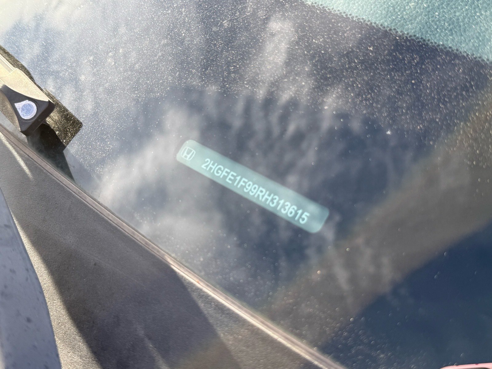 2024 Honda Civic Touring — photo 12 thumbnail