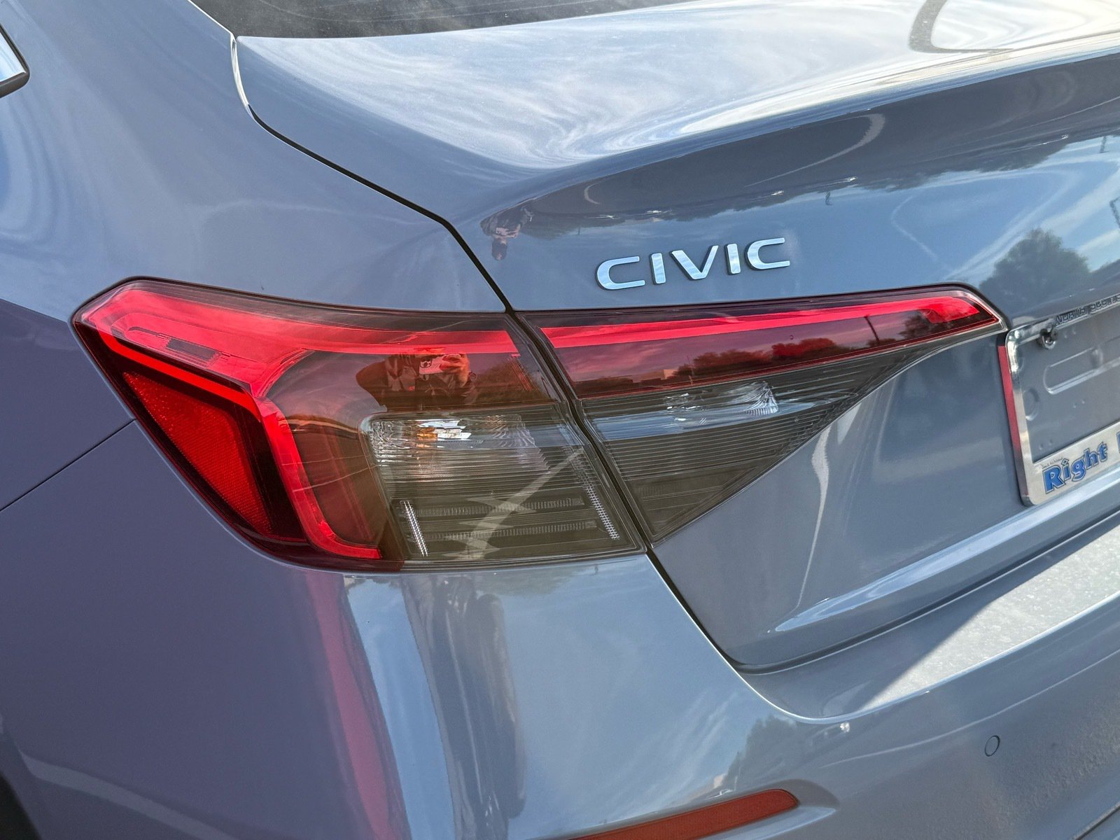 2024 Honda Civic Touring — photo 7 thumbnail