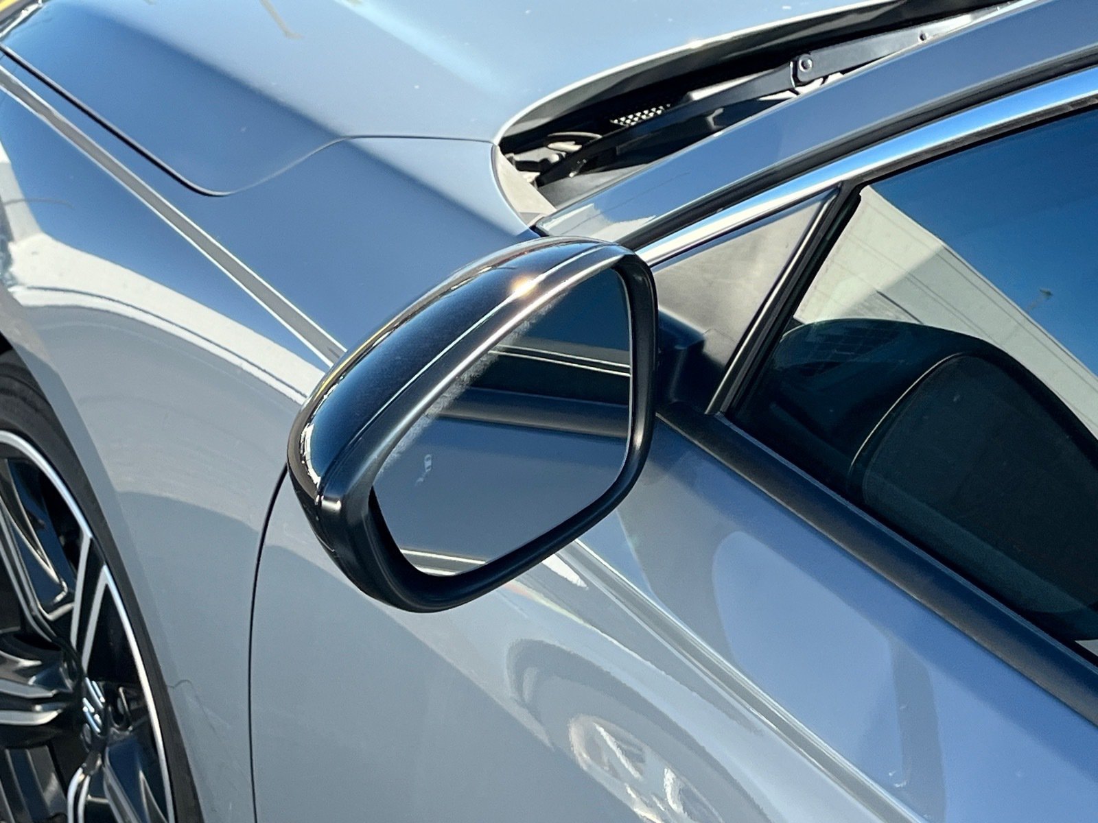 2024 Honda Accord Hybrid Sport — photo 7 thumbnail