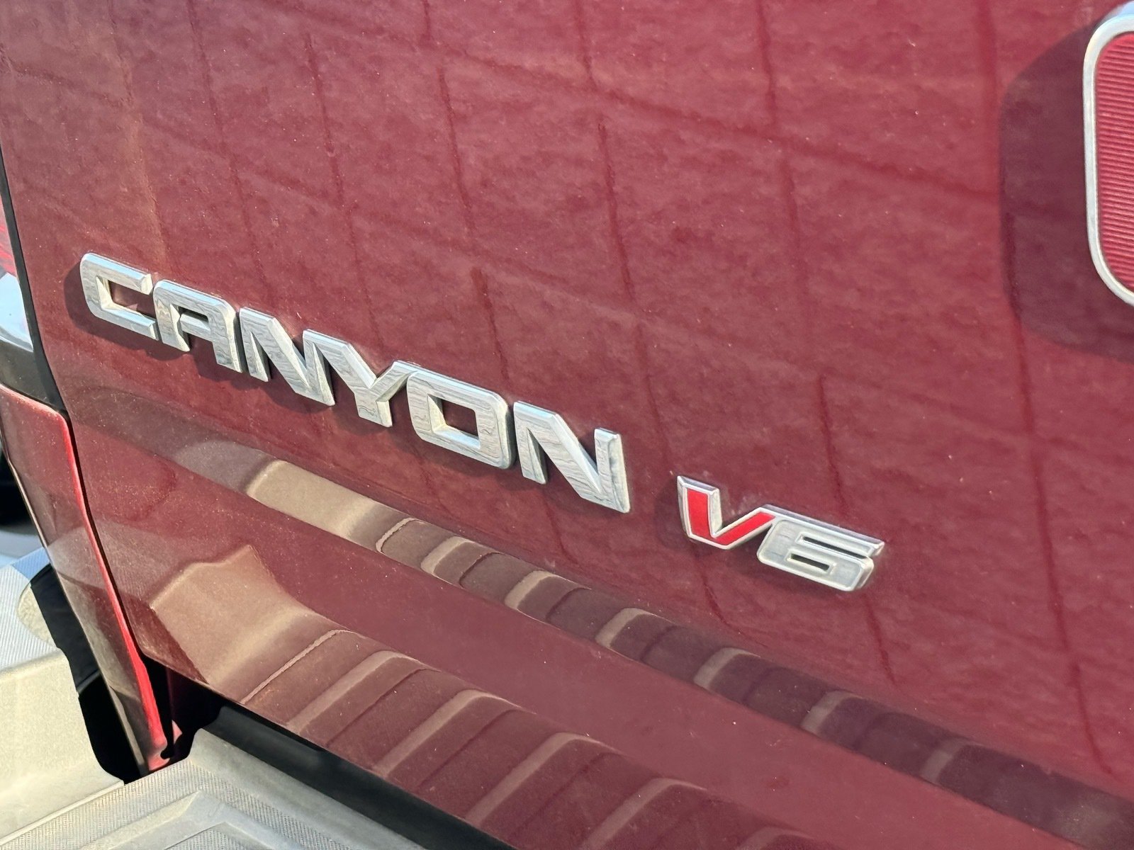 2018 GMC Canyon SLE1 — photo 11 thumbnail