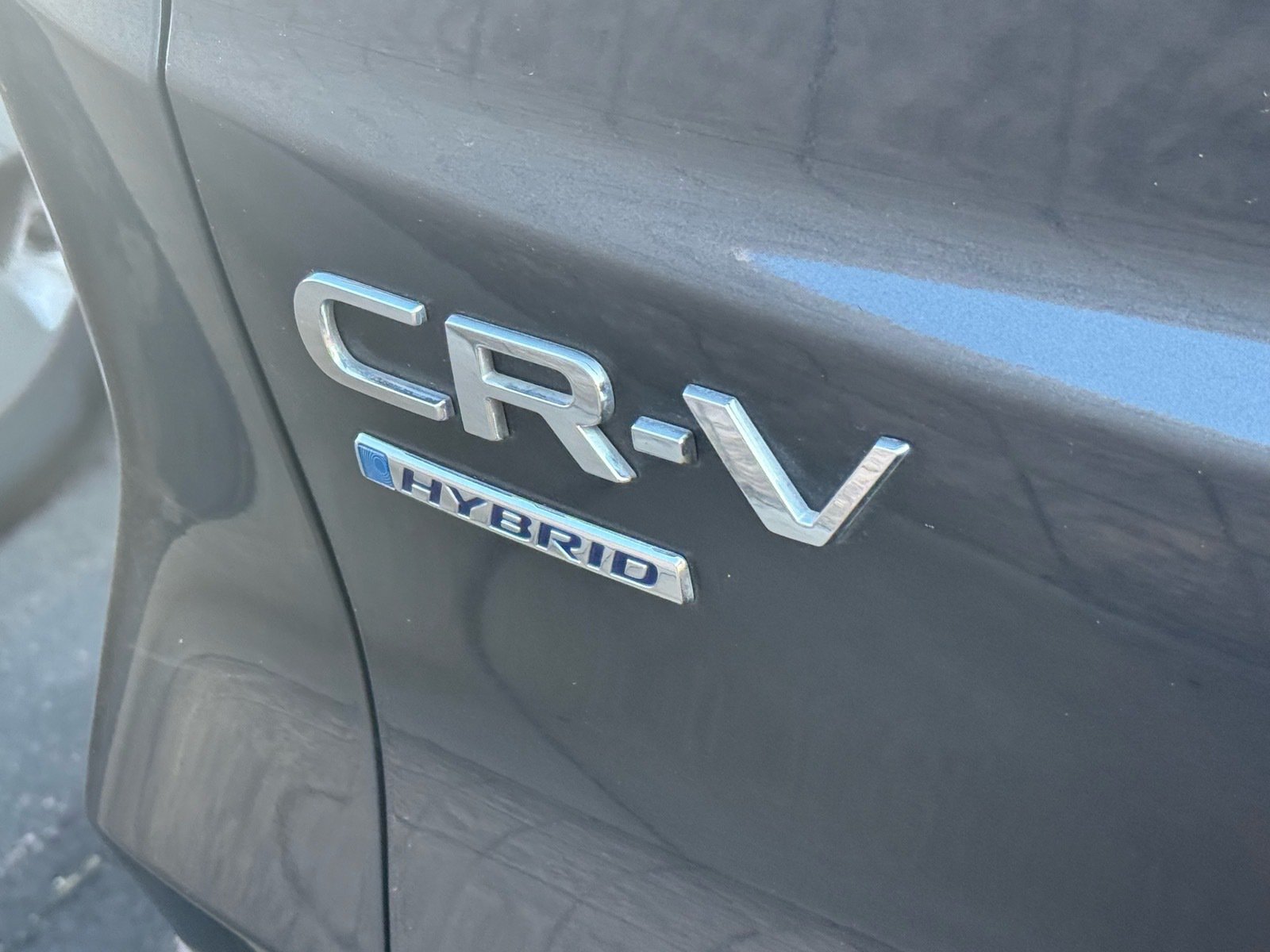 2025 Honda CR-V Hybrid Sport-L — photo 11 thumbnail