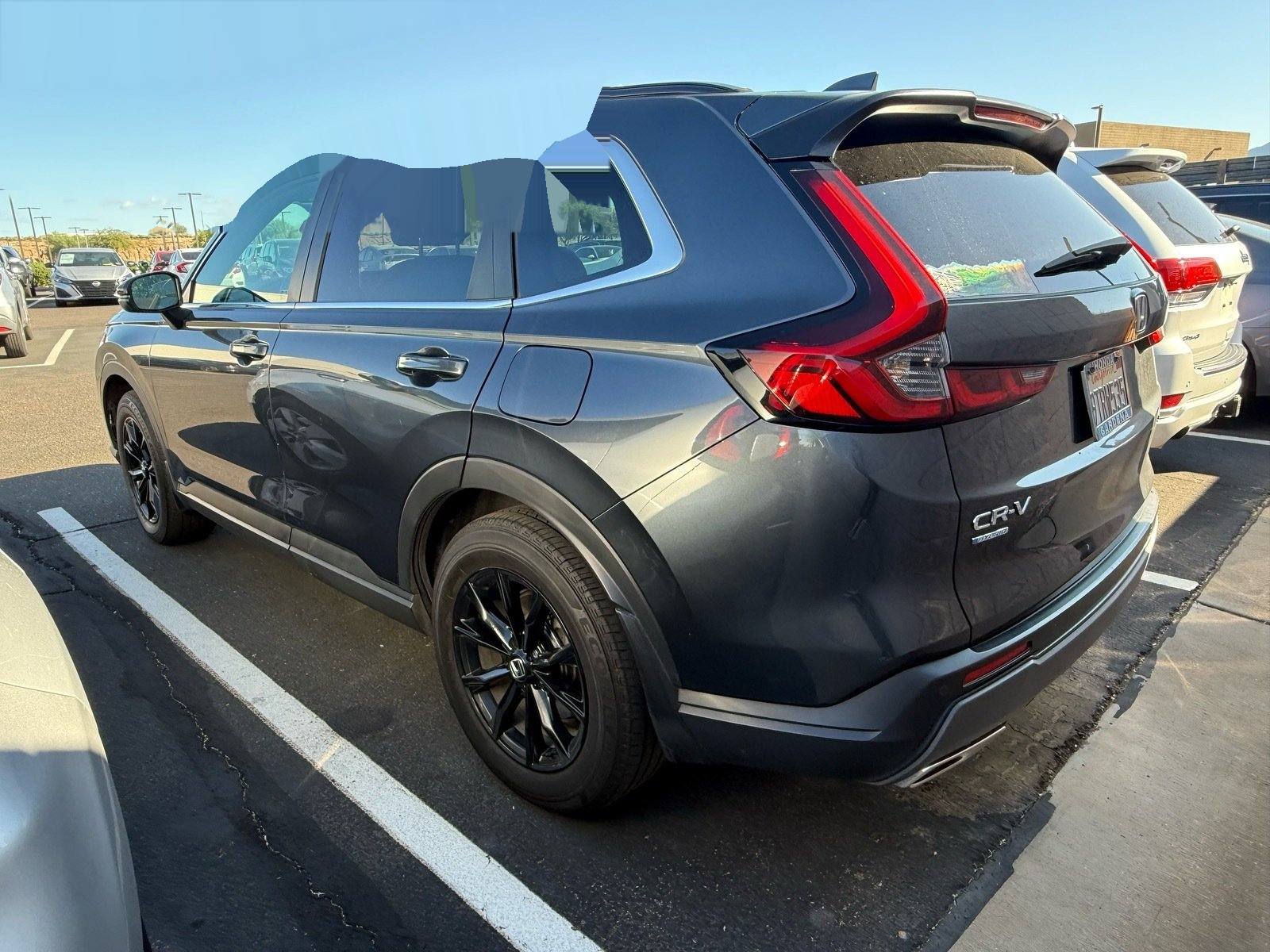 2025 Honda CR-V Hybrid Sport-L — photo 2 thumbnail