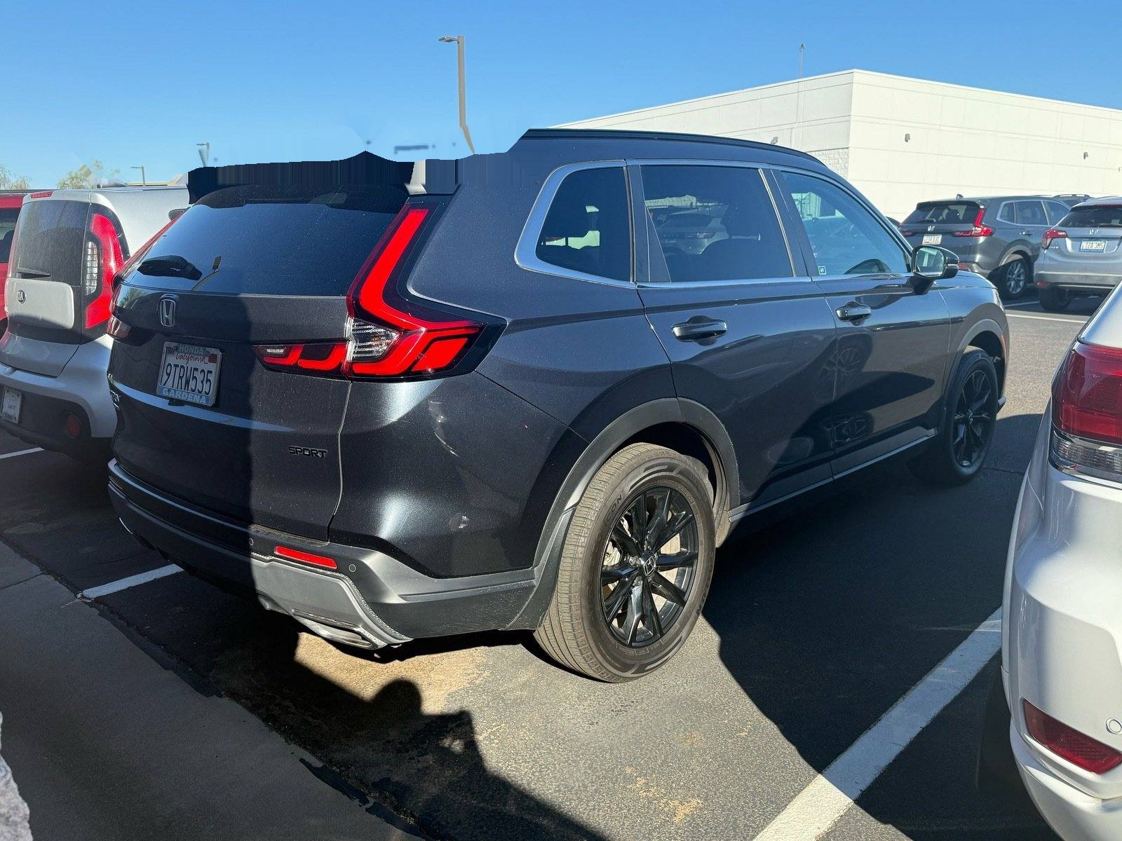 2025 Honda CR-V Hybrid Sport-L — photo 3 thumbnail