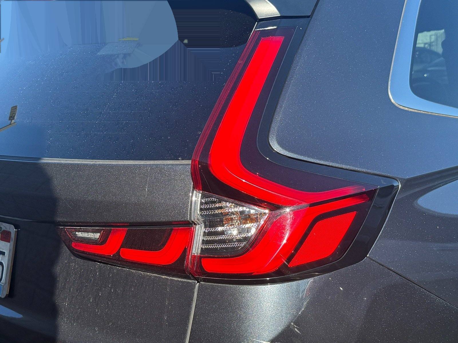 2025 Honda CR-V Hybrid Sport-L — photo 8 thumbnail