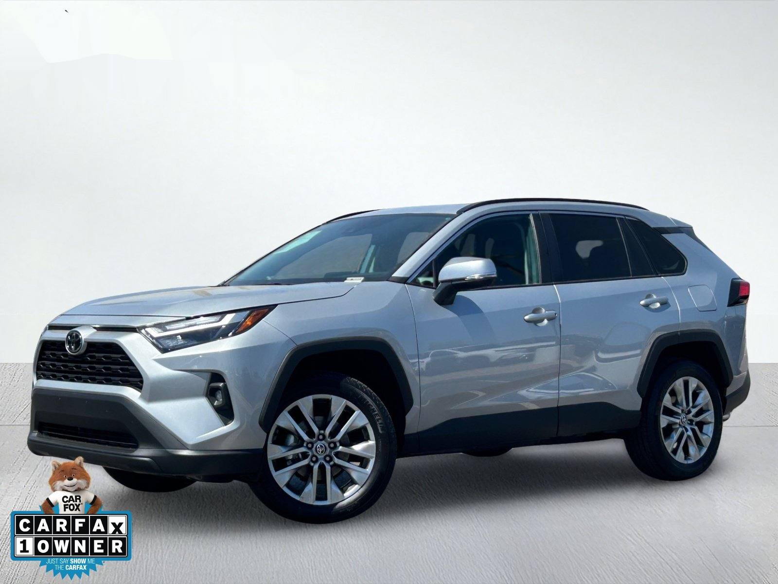 2025 Toyota RAV4 XLE Premium — photo 1