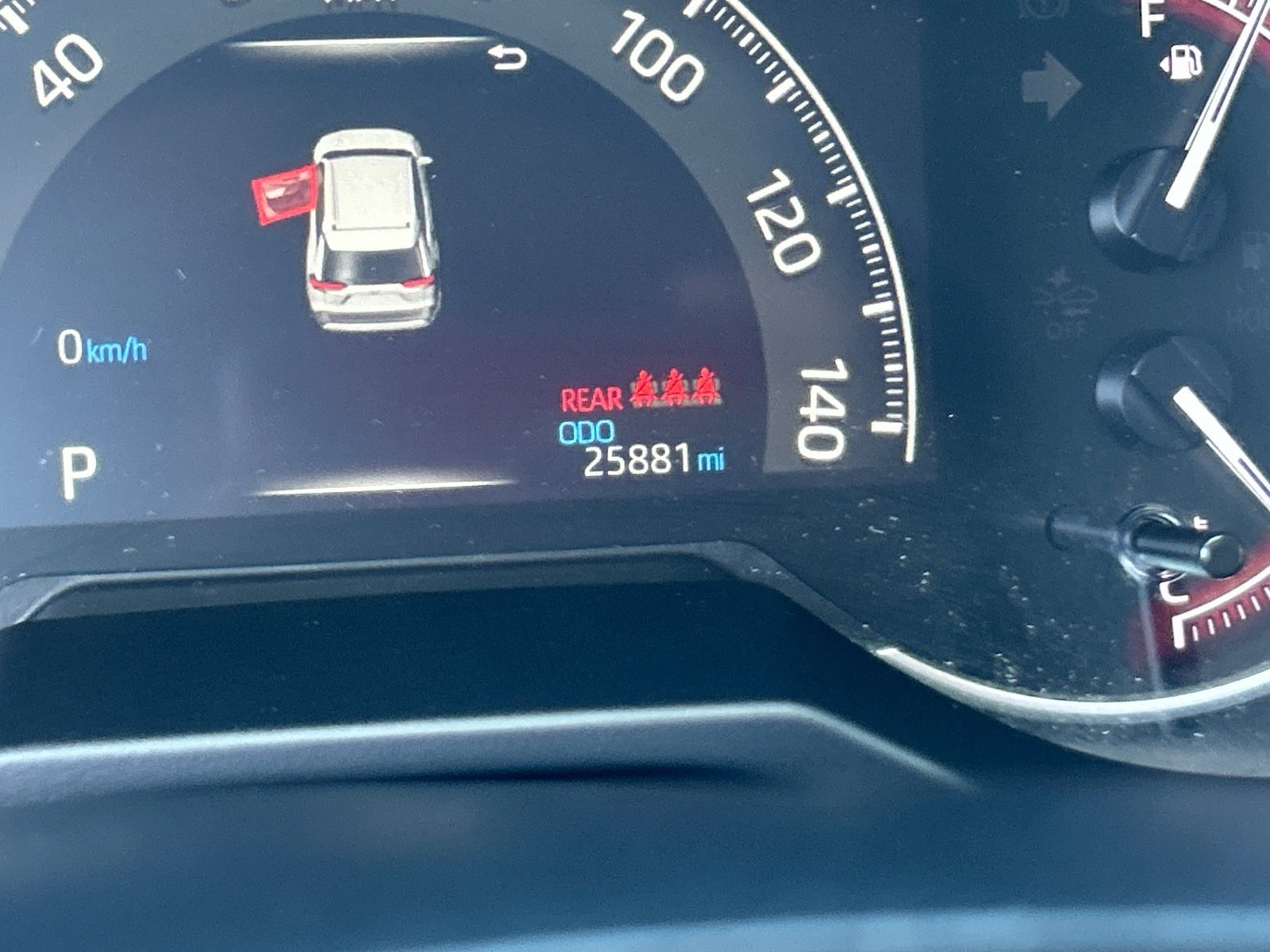 2025 Toyota RAV4 XLE Premium — photo 33 thumbnail