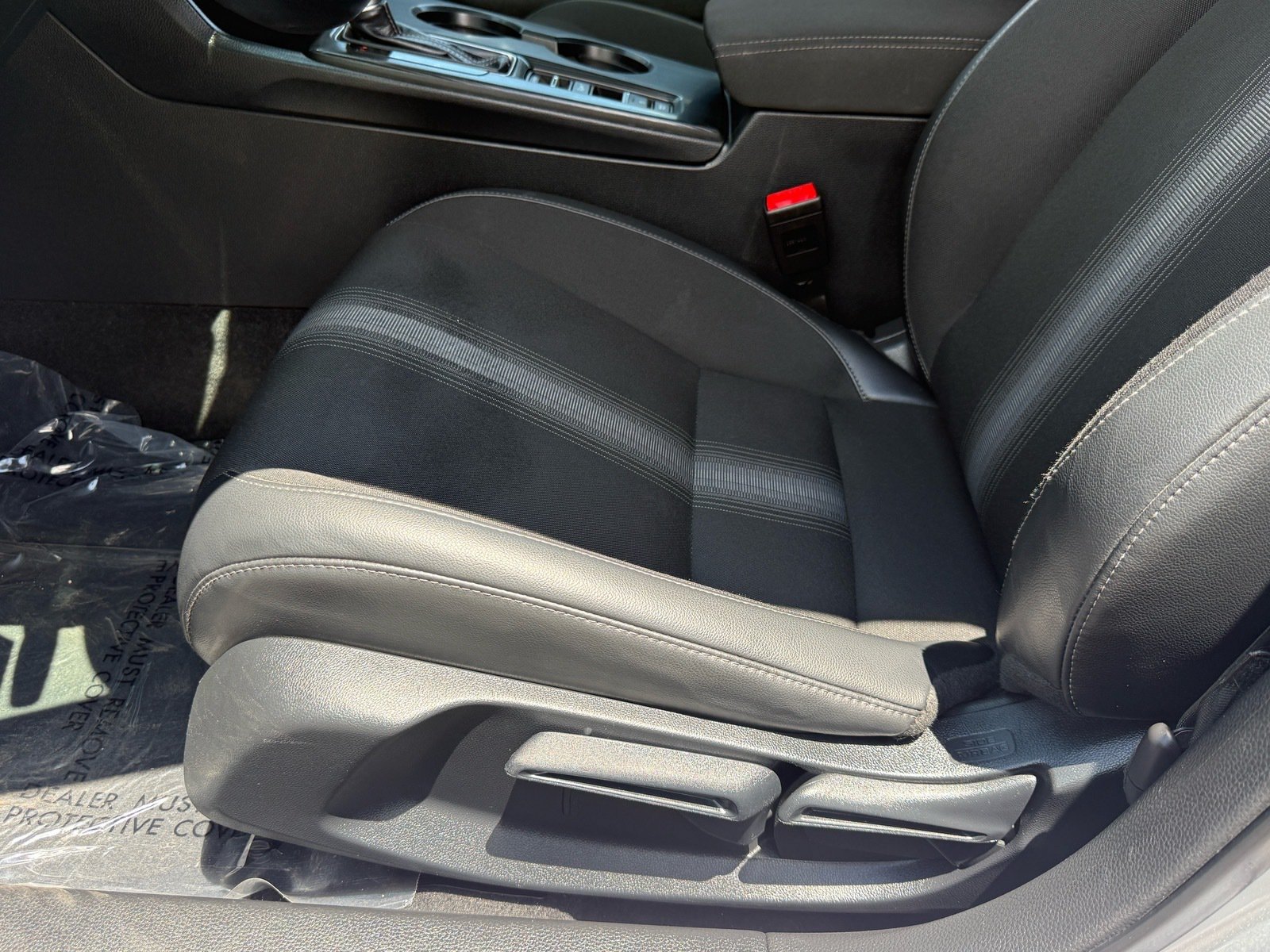 2024 Honda Civic Sport — photo 13 thumbnail